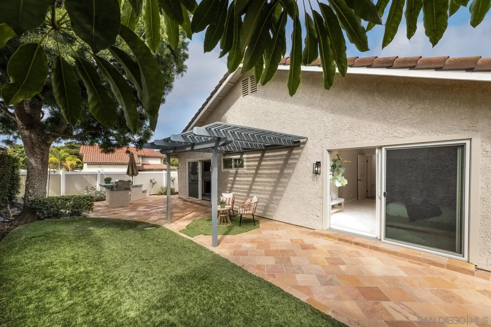 https://cdn.realtyfeed.com/cdn/127/250039081/34a95b1733eae5bbc5f57e952b04139c.webp