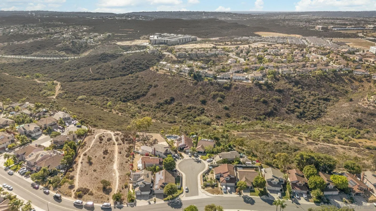 https://cdn.realtyfeed.com/cdn/127/250039081/f9e8a4988ebe10d8a79668060e96d152.webp