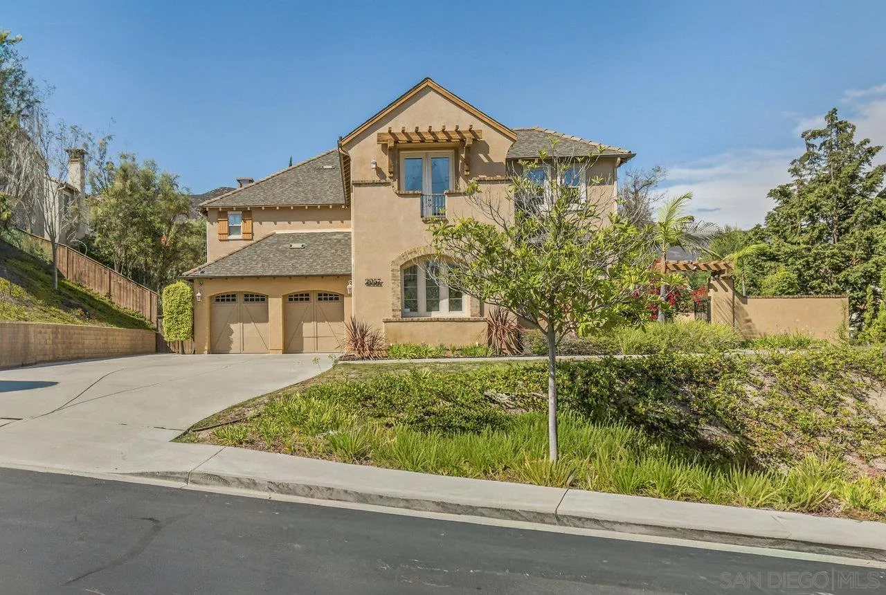 https://cdn.realtyfeed.com/cdn/127/250039086/195d3c4ff60f947349c5310c33d41f0d.webp