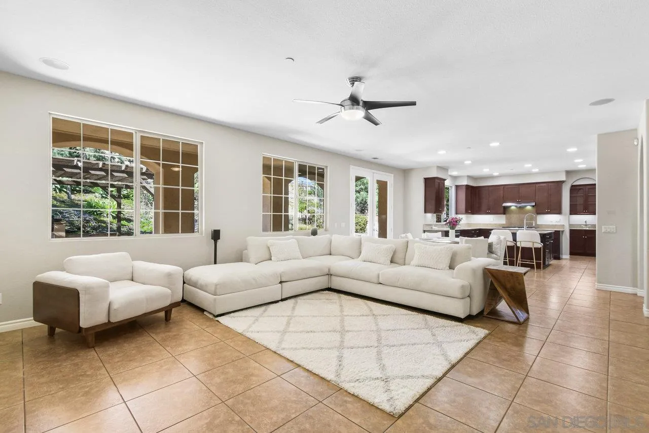 https://cdn.realtyfeed.com/cdn/127/250039086/73b5e38e97224ab95f0a60e1348971b5.webp