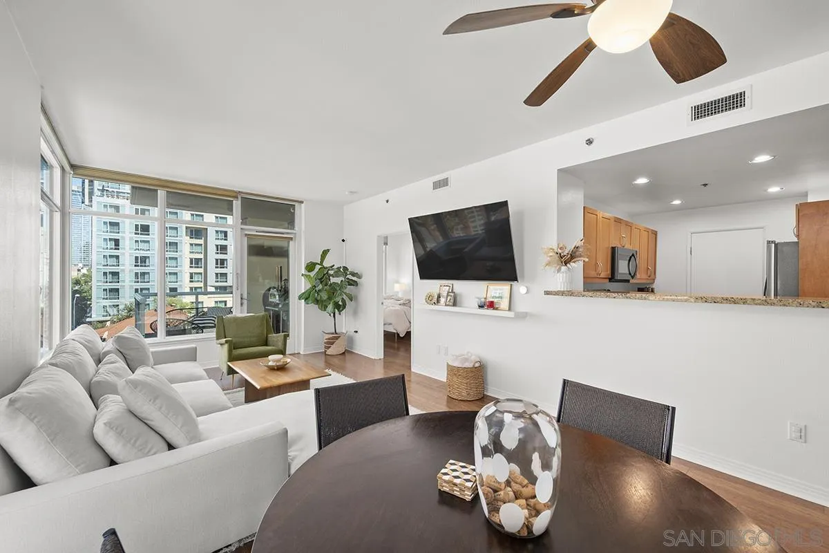 https://cdn.realtyfeed.com/cdn/127/250039093/9cd16b52204631acec9052e169b78e9a.webp