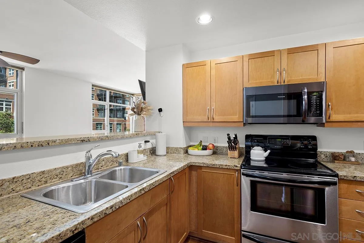 https://cdn.realtyfeed.com/cdn/127/250039093/f40d86398f190dac3c5c12d4974c28d0.webp
