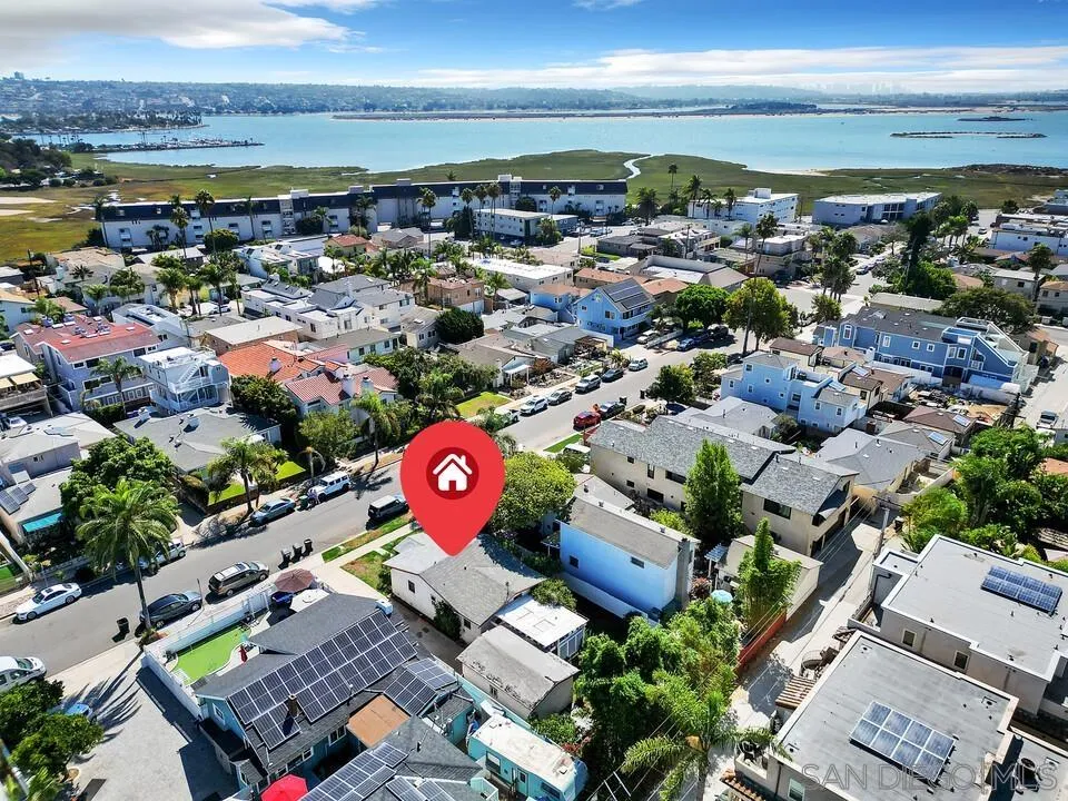 https://cdn.realtyfeed.com/cdn/127/250039095/a39b2e32fc0d5b5cb6e899ca5d505384.webp