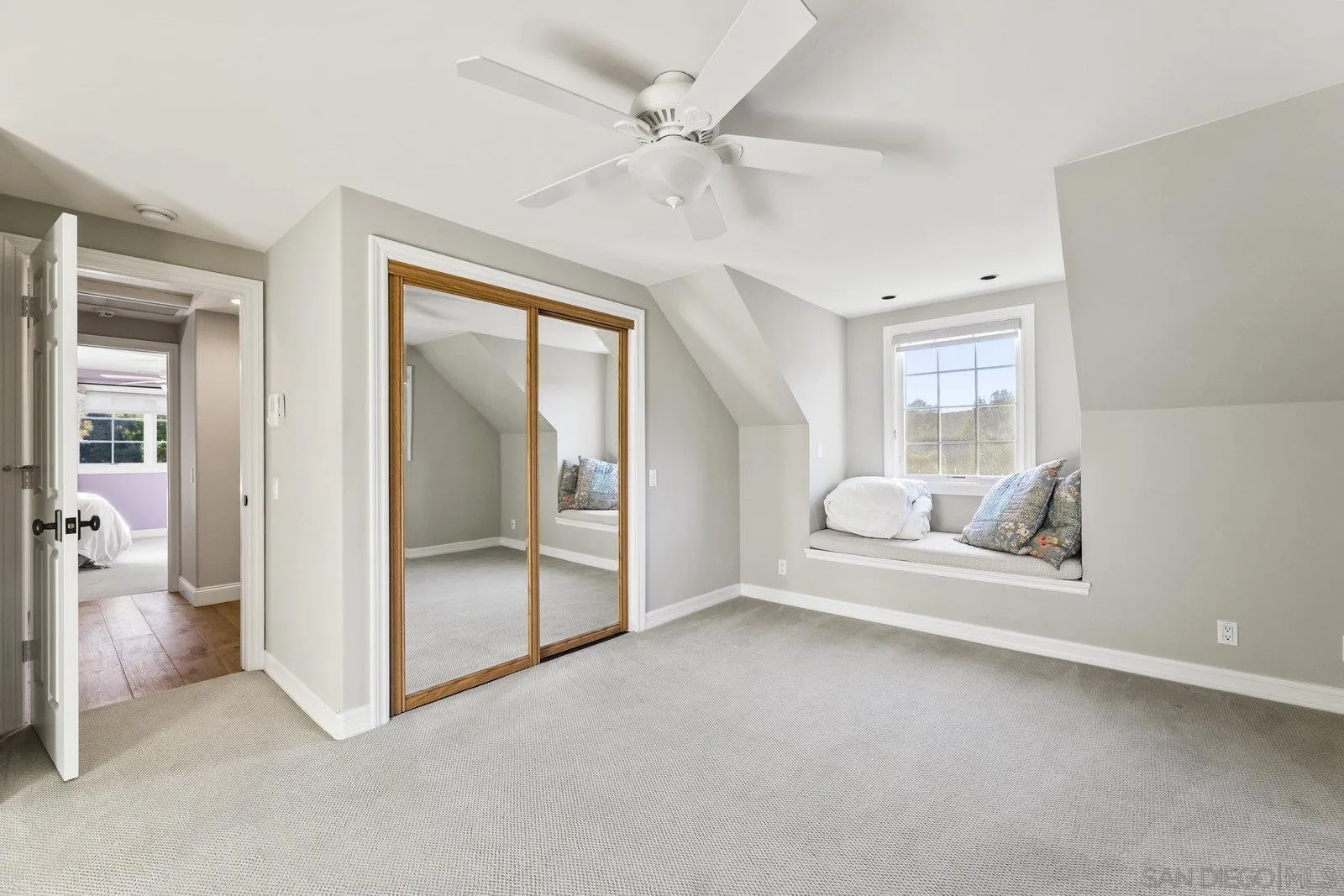 https://cdn.realtyfeed.com/cdn/127/250039097/29168ec5d3ed5d40902b4a66285b48c8.webp