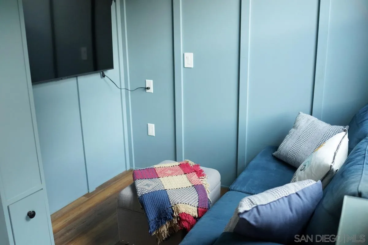 https://cdn.realtyfeed.com/cdn/127/250039099/673fac9e659eb17c9fdb1d91d4eabcea.webp