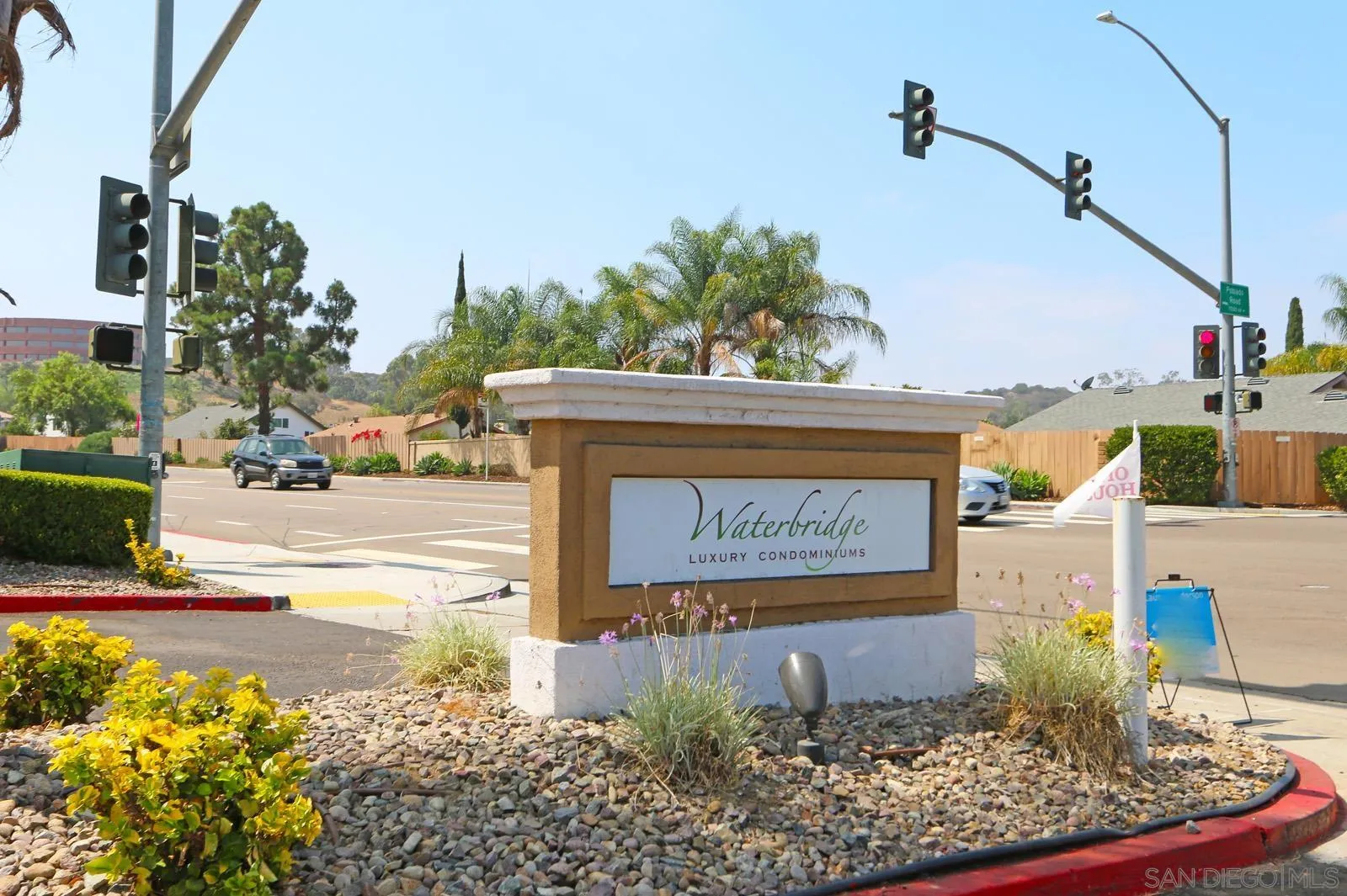 https://cdn.realtyfeed.com/cdn/127/250039103/19ed8a3dea22f04dc71a5c15ab0d6d36.webp