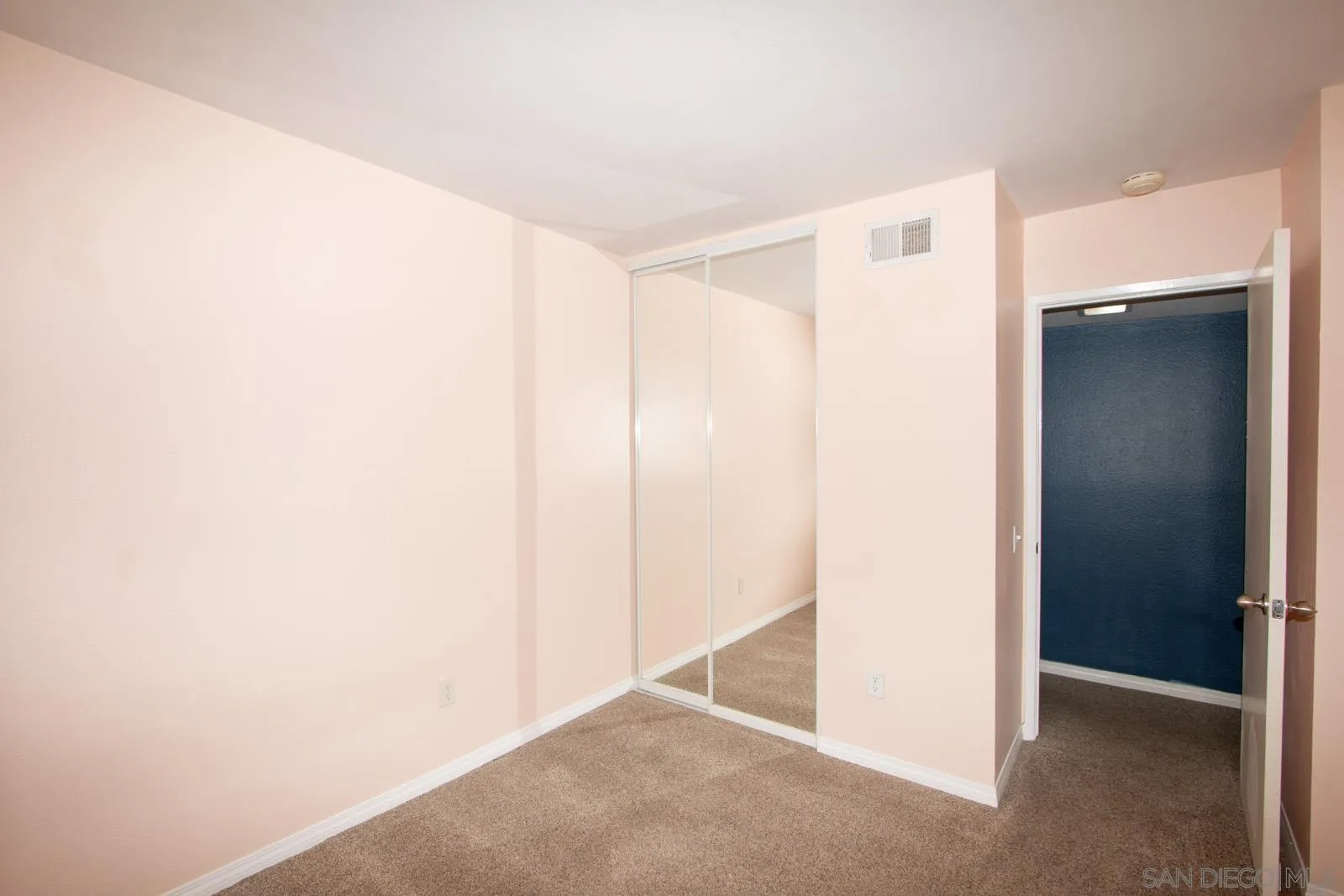 Photo #21: 250039103 Listing: Photo #21