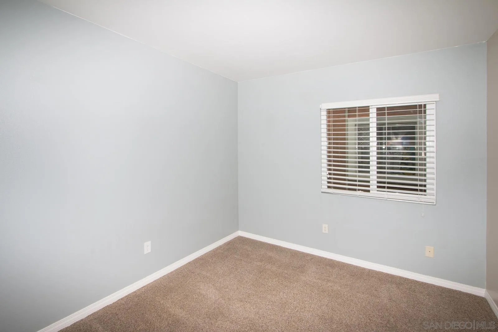 Photo #22: 250039103 Listing: Photo #22