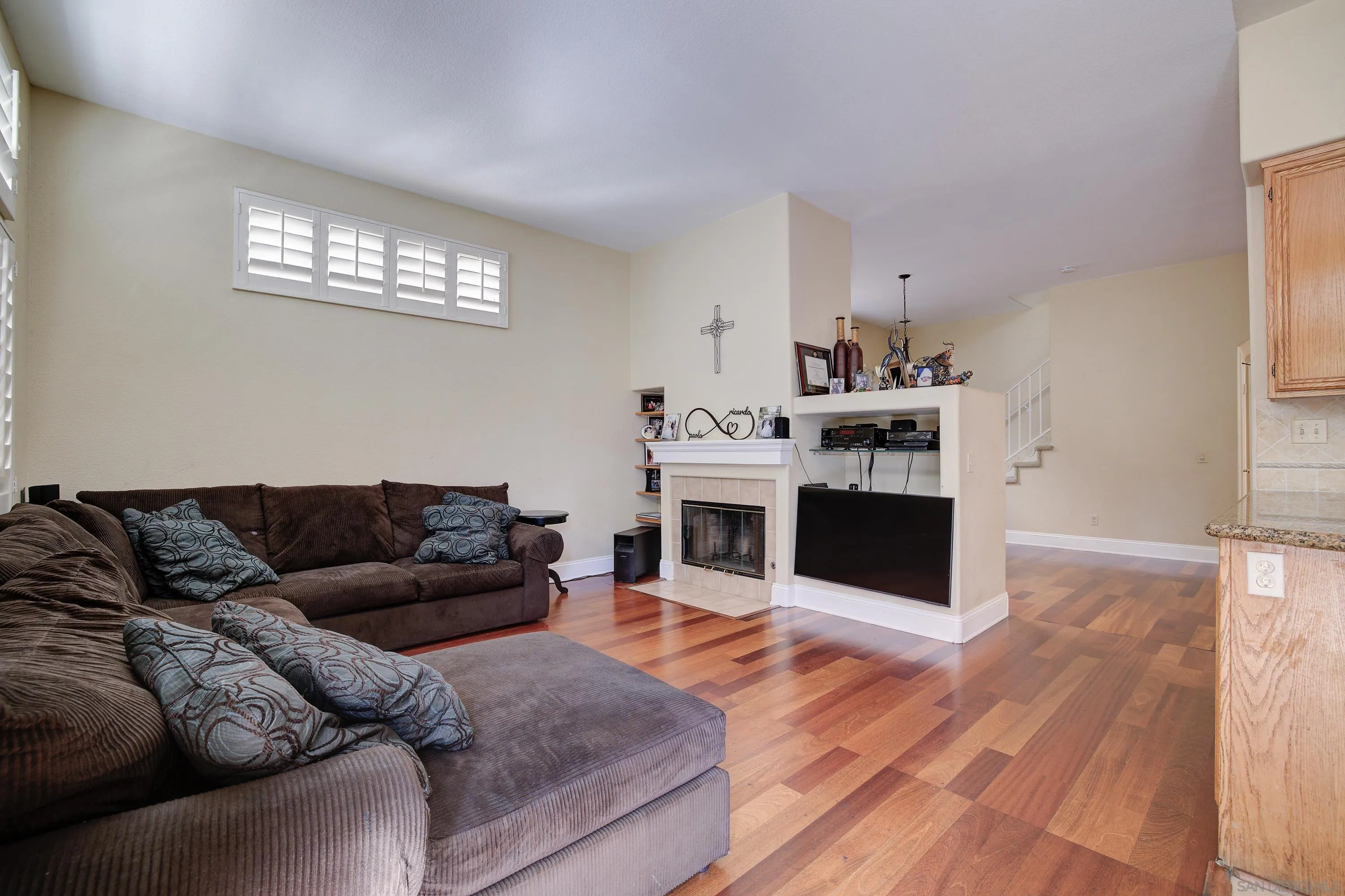 https://cdn.realtyfeed.com/cdn/127/250039106/0da895b5429e0bcc4dccace444087b8d.webp