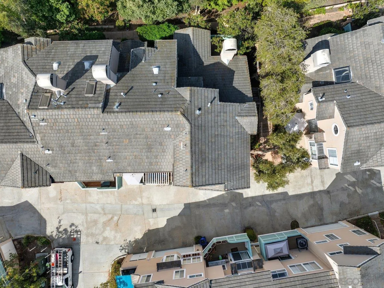 https://cdn.realtyfeed.com/cdn/127/250039114/b2b4391f0458b73d1c8edc4d4a677c9c.webp