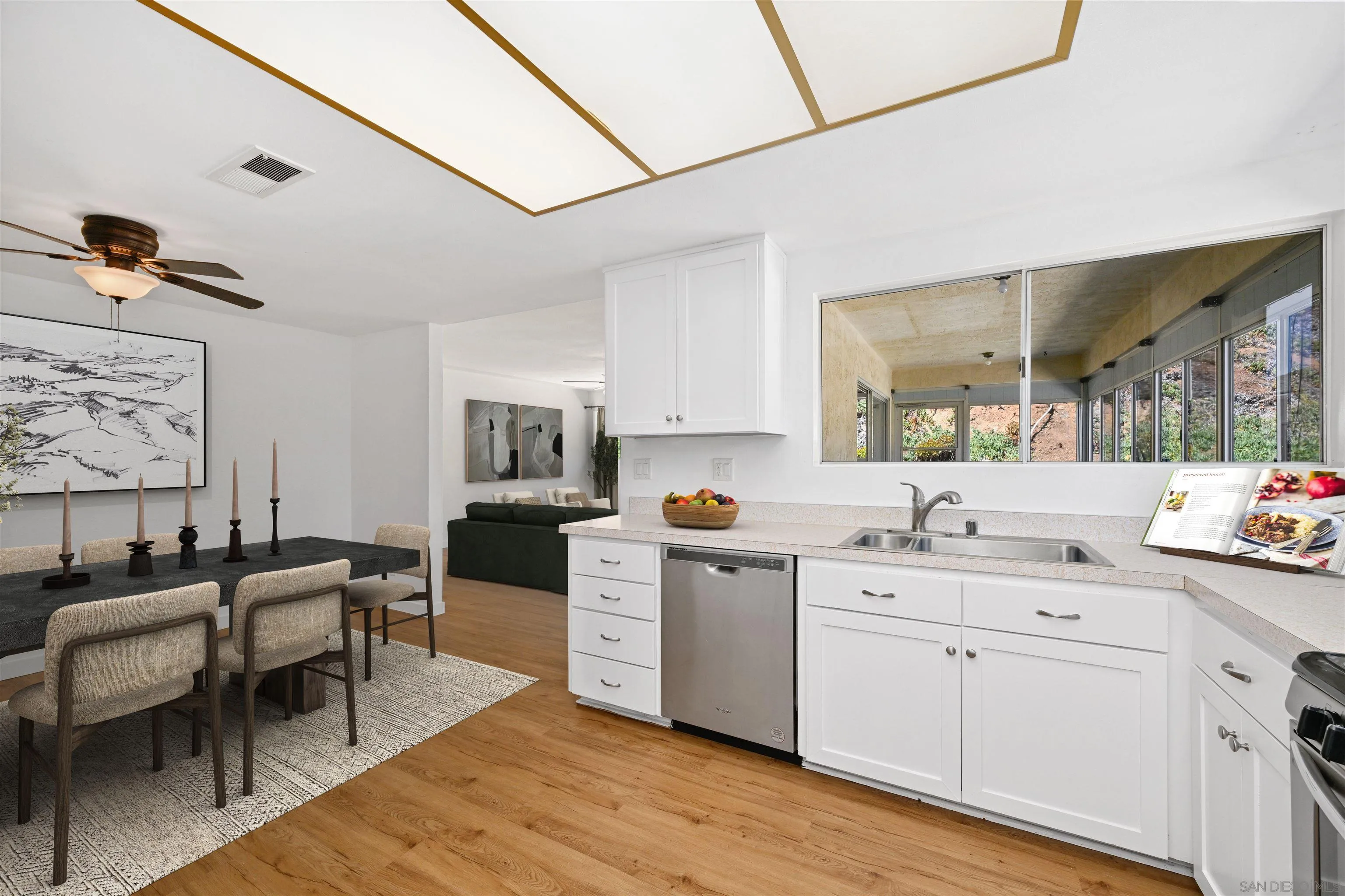 https://cdn.realtyfeed.com/cdn/127/250039119/0fe8054c88a47215fb86ee87b95e4ecf.webp