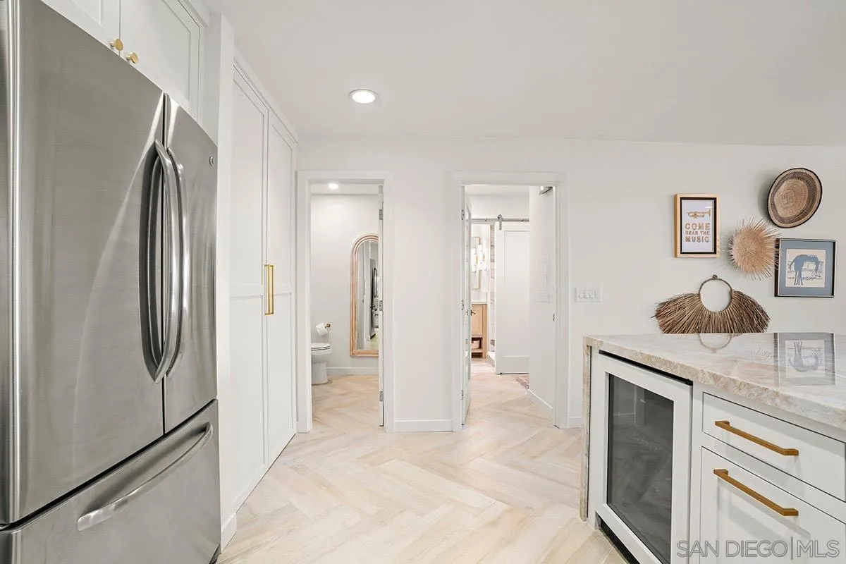 https://cdn.realtyfeed.com/cdn/127/250039122/c9af4e02f23639415ac7dbe436a69f19.webp