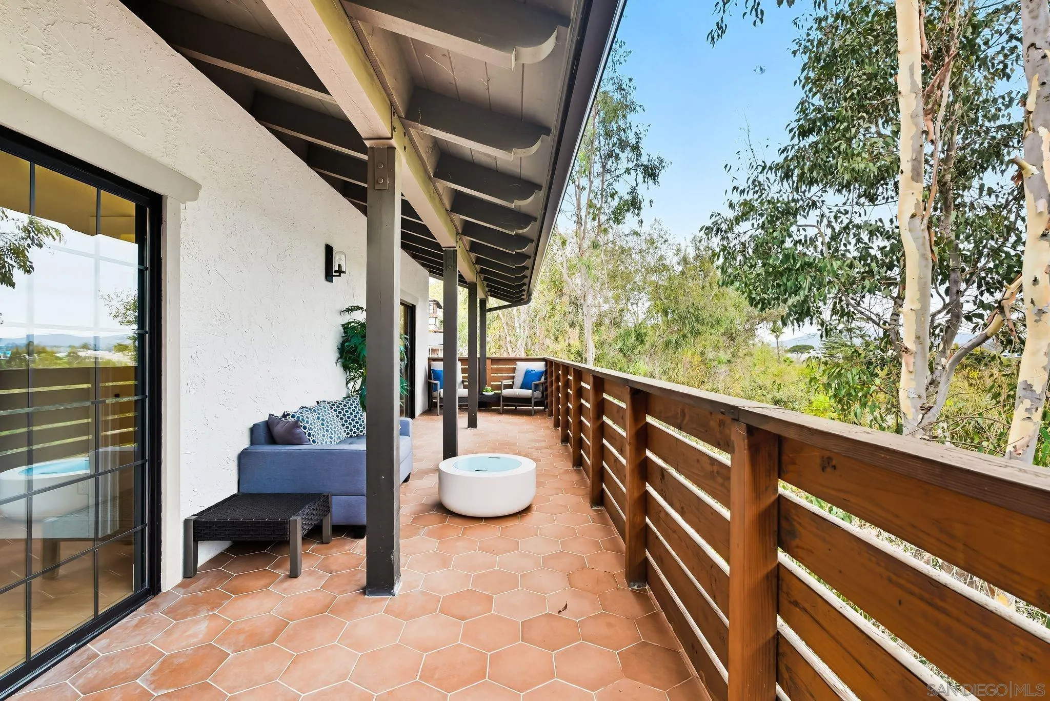 https://cdn.realtyfeed.com/cdn/127/250039132/c866f0a7f1bf0b6b8d6cb1f4832f921a.webp