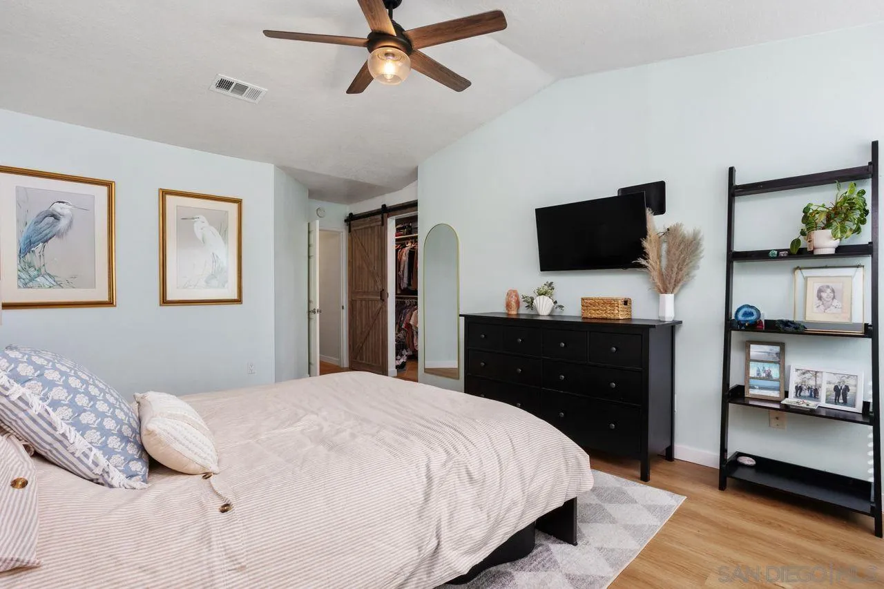 Photo #15: 250039133 Listing: Photo #15