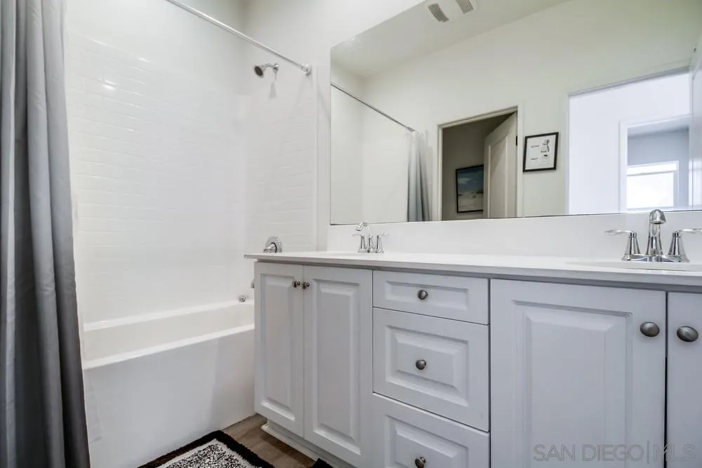 https://cdn.realtyfeed.com/cdn/127/250039134/b9f566cccb19a585ff5f99f1bf2e7cf5.webp