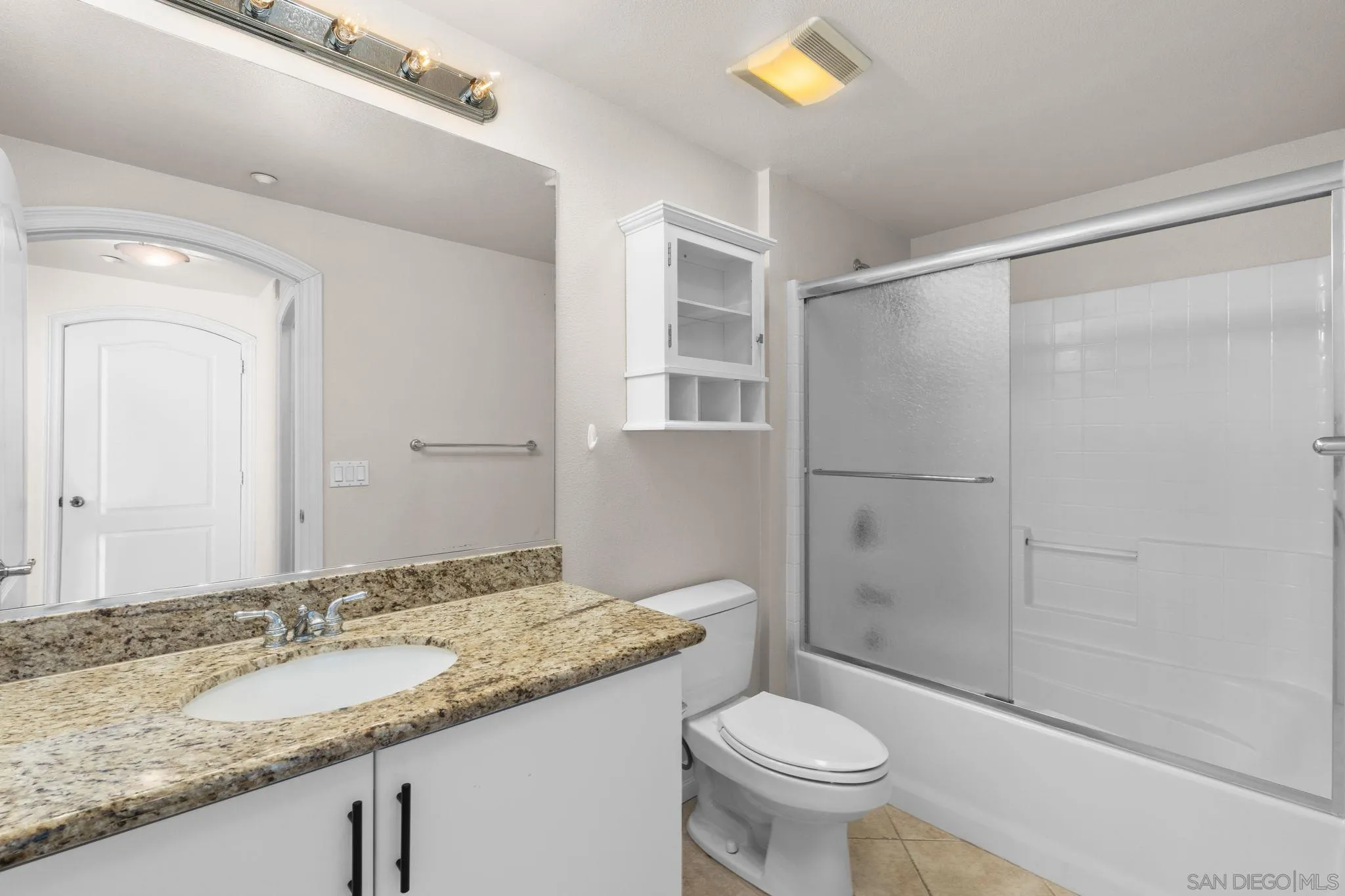https://cdn.realtyfeed.com/cdn/127/250039141/5b2c56f3e67a6ab64c99a1594ff5d24b.webp