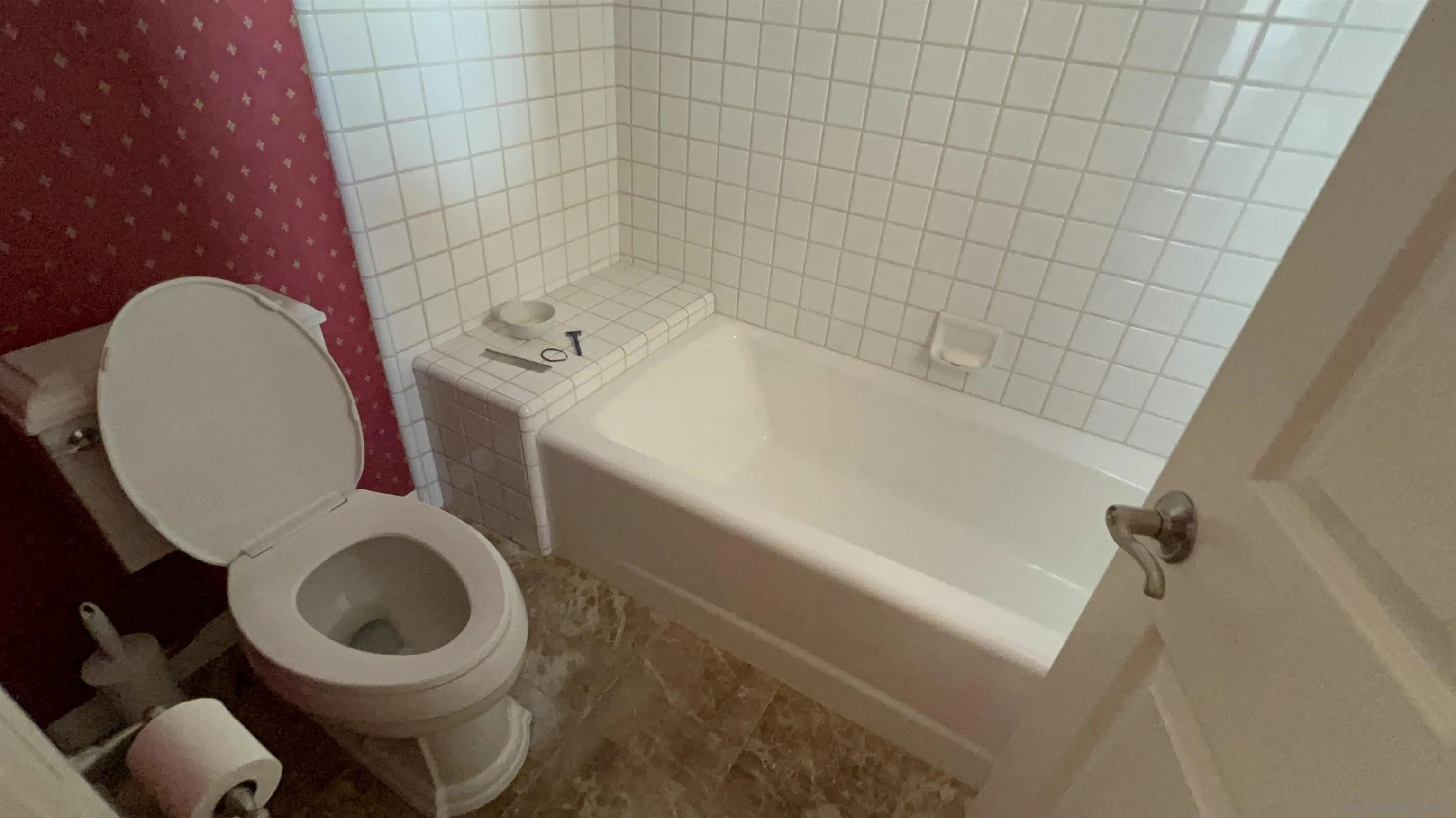 https://cdn.realtyfeed.com/cdn/127/250039156/8f59a9c738a98a74d20270a1df398e3f.webp
