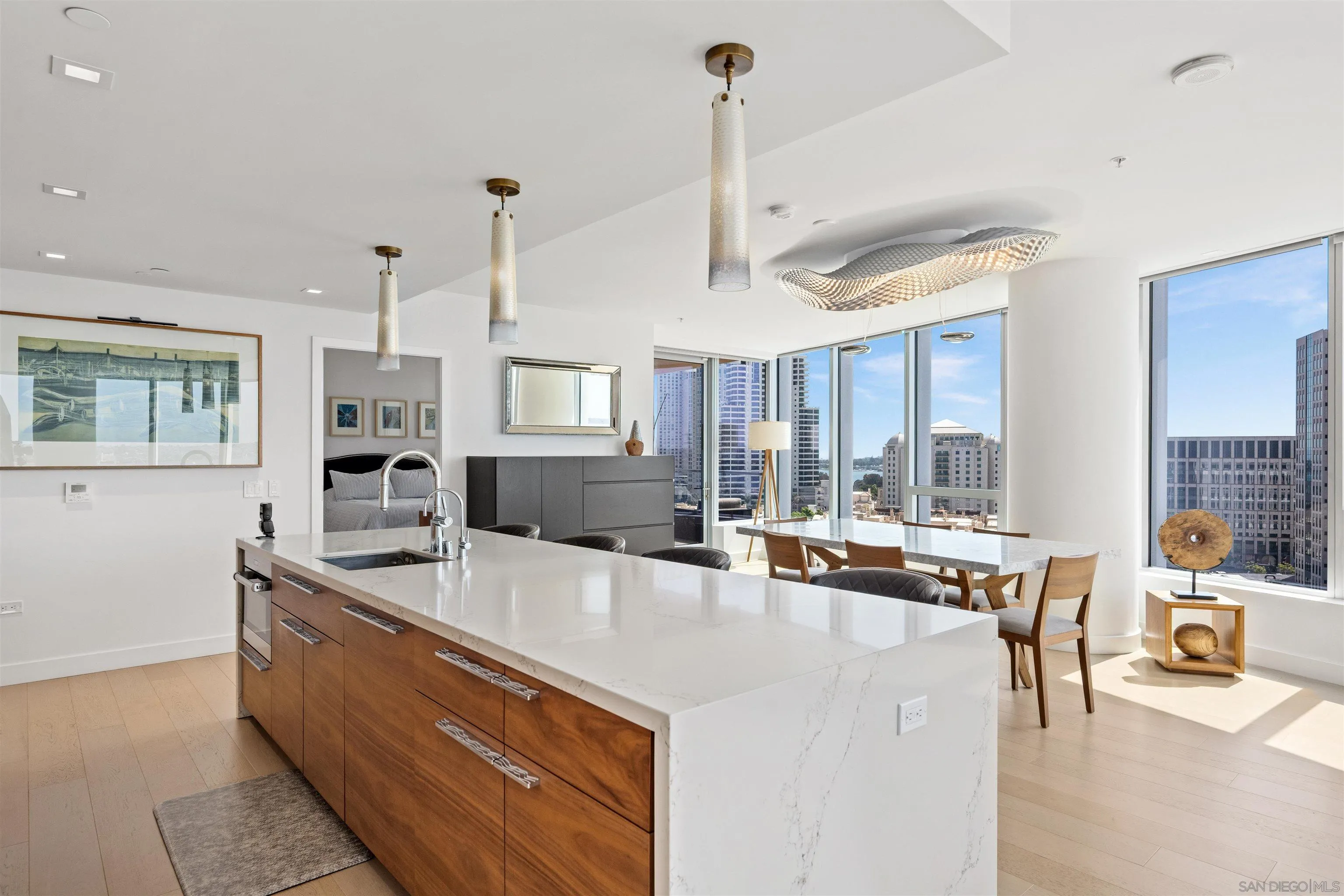 Photo #12: 250039157 Listing: Photo #12