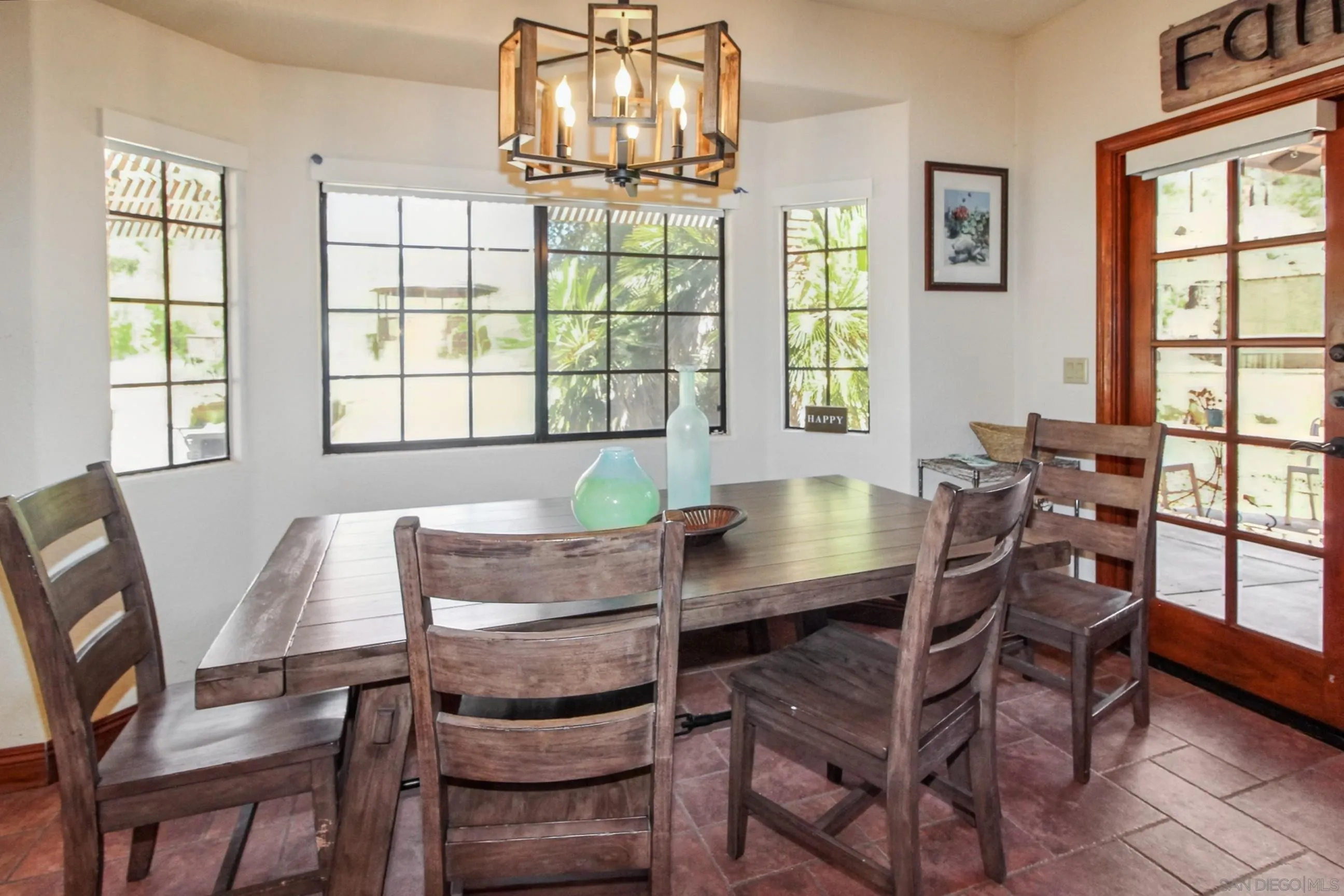 https://cdn.realtyfeed.com/cdn/127/250039158/14c9fd51a4dda28989d942ff33874e8e.webp