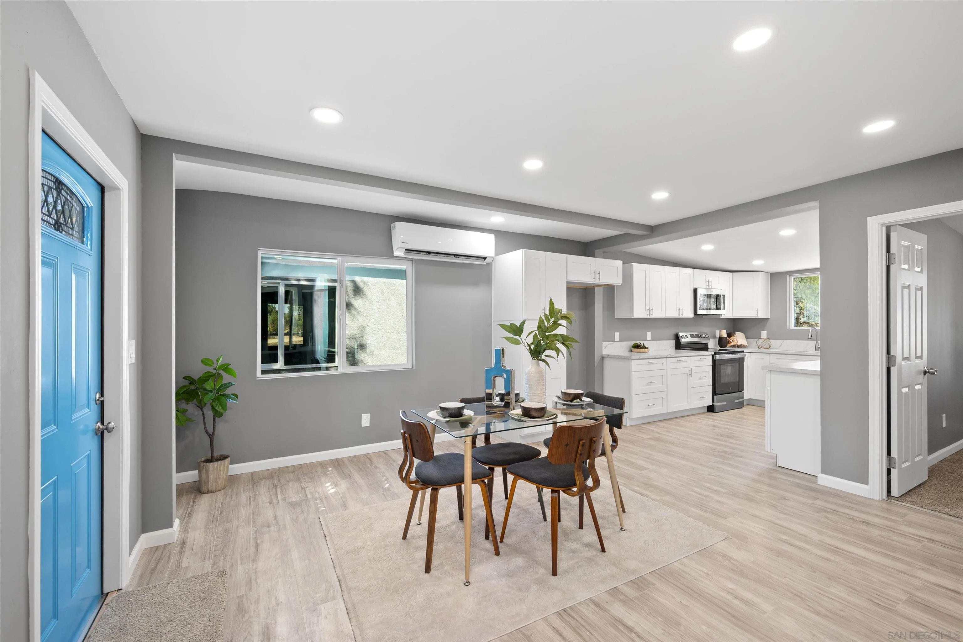 https://cdn.realtyfeed.com/cdn/127/250039164/1b566f17d35186862c00acf105fb68b6.webp