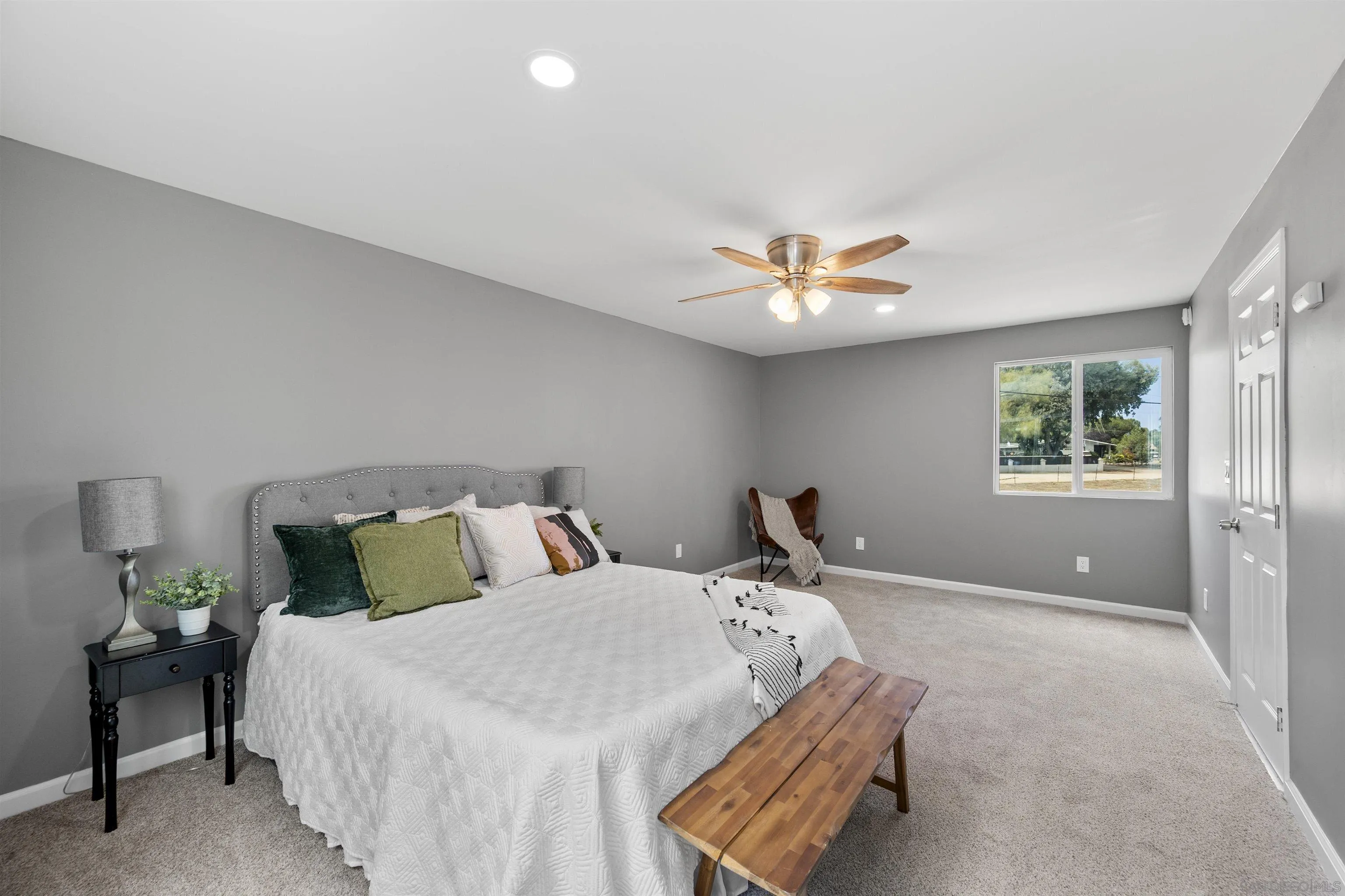 https://cdn.realtyfeed.com/cdn/127/250039164/c979c9e3da92ed14bb79c5c37454e428.webp