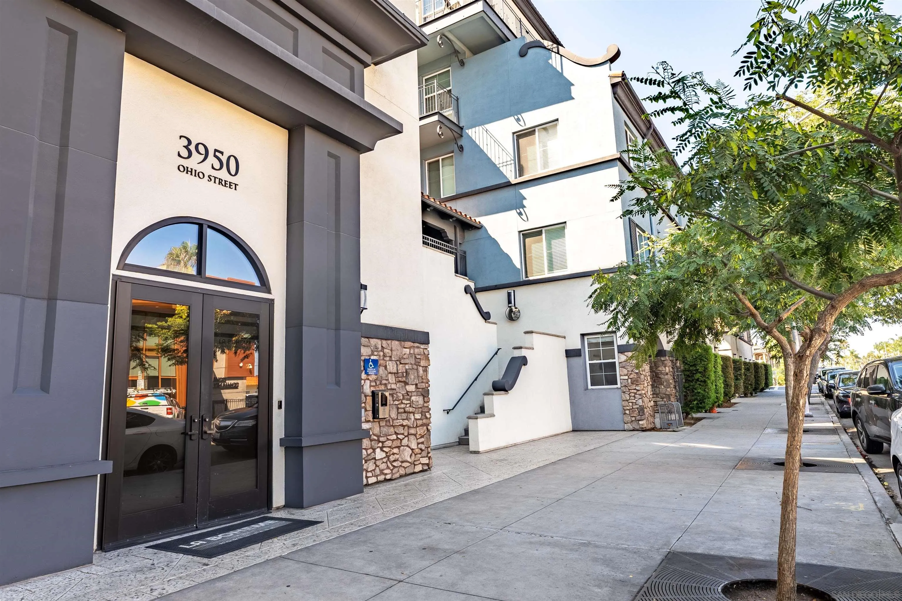 Photo #3: 250039165 Listing 