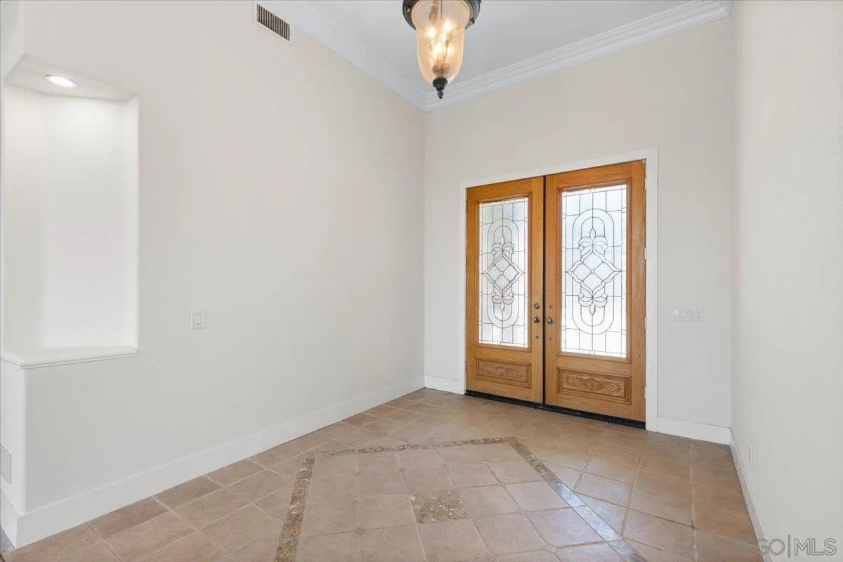 https://cdn.realtyfeed.com/cdn/127/250039172/1146a1c89b48b7c0770437bea7d18ba3.webp