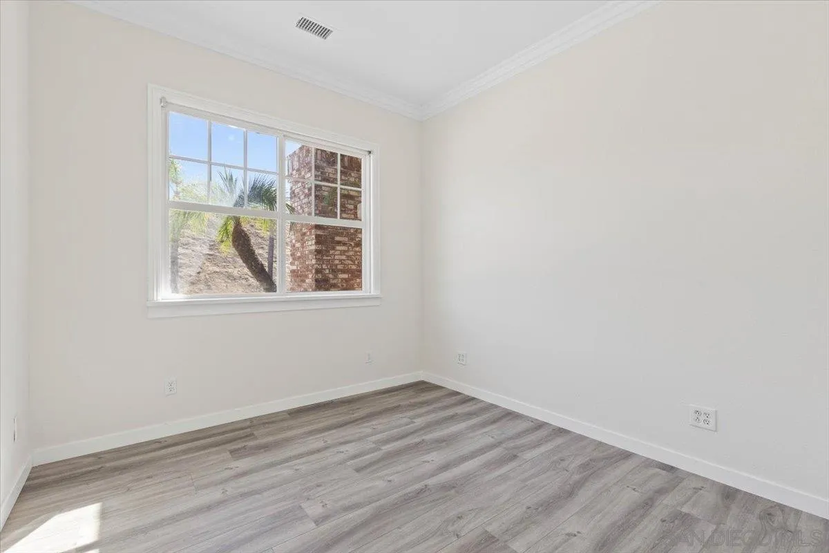 https://cdn.realtyfeed.com/cdn/127/250039172/49f616b1347e8a5eb36dccefd35e8b1c.webp