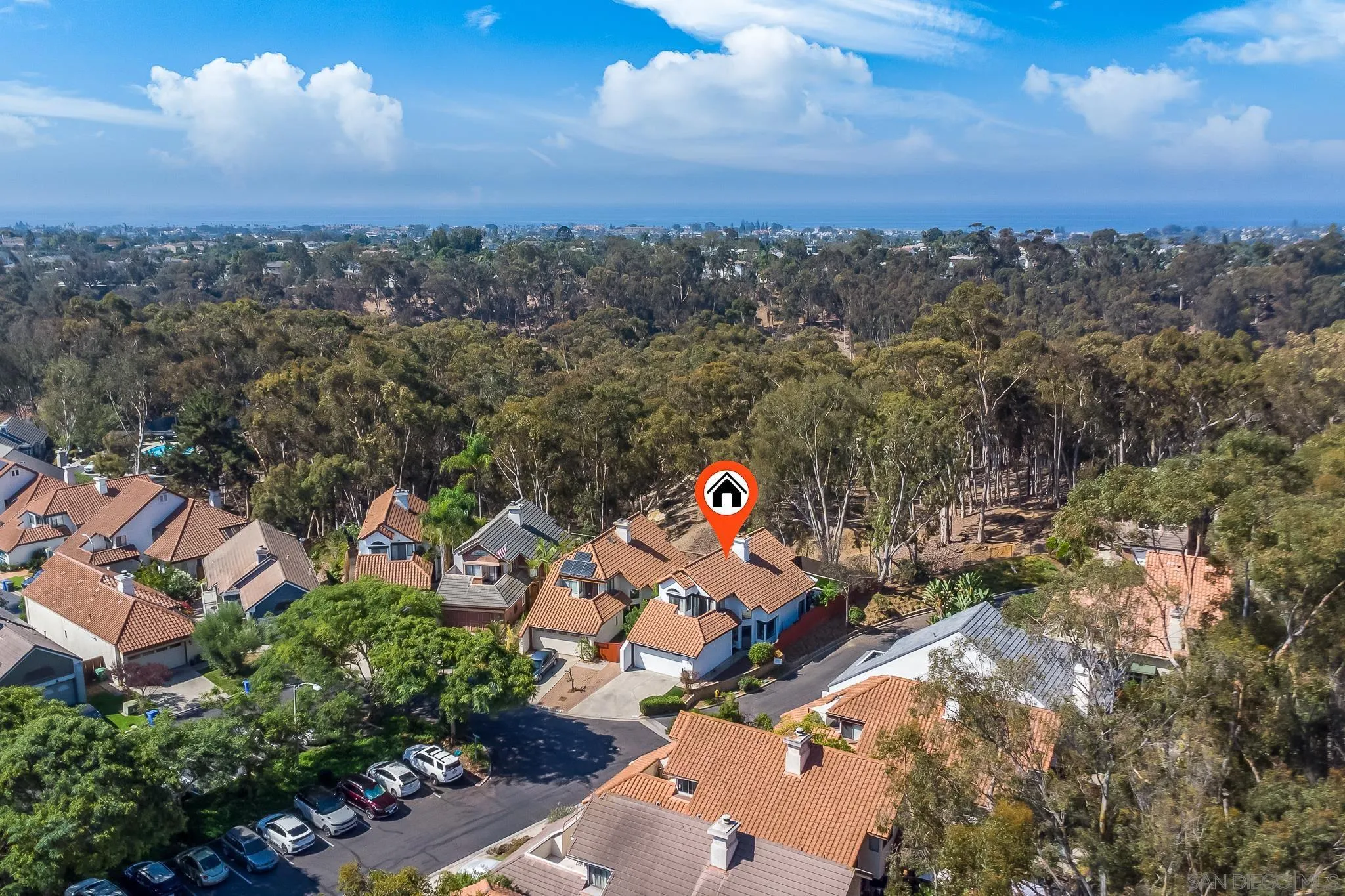 https://cdn.realtyfeed.com/cdn/127/250039177/965a901acb2a1e05df453e2cbd3e5e89.webp