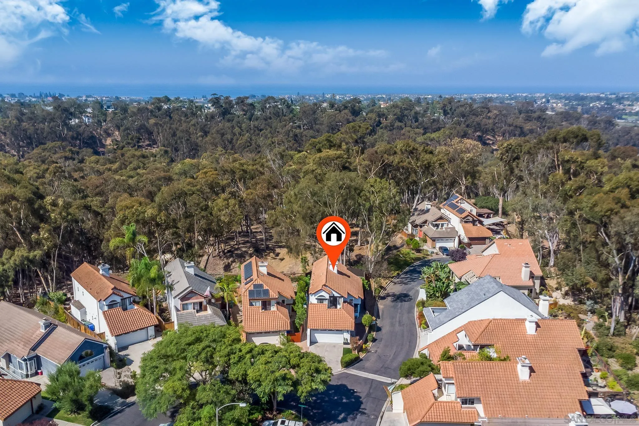 https://cdn.realtyfeed.com/cdn/127/250039177/acb09c92967a7435395651fe1e23f24d.webp