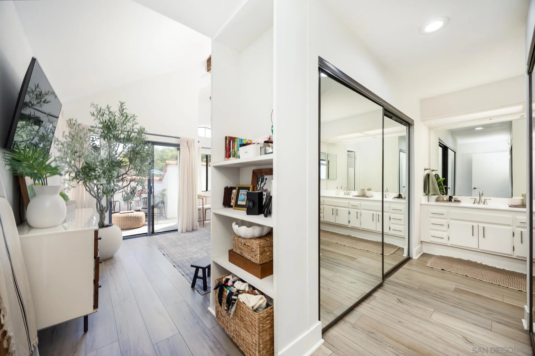 https://cdn.realtyfeed.com/cdn/127/250039177/b1606190263cd71e0f08ff3f312dd08b.webp