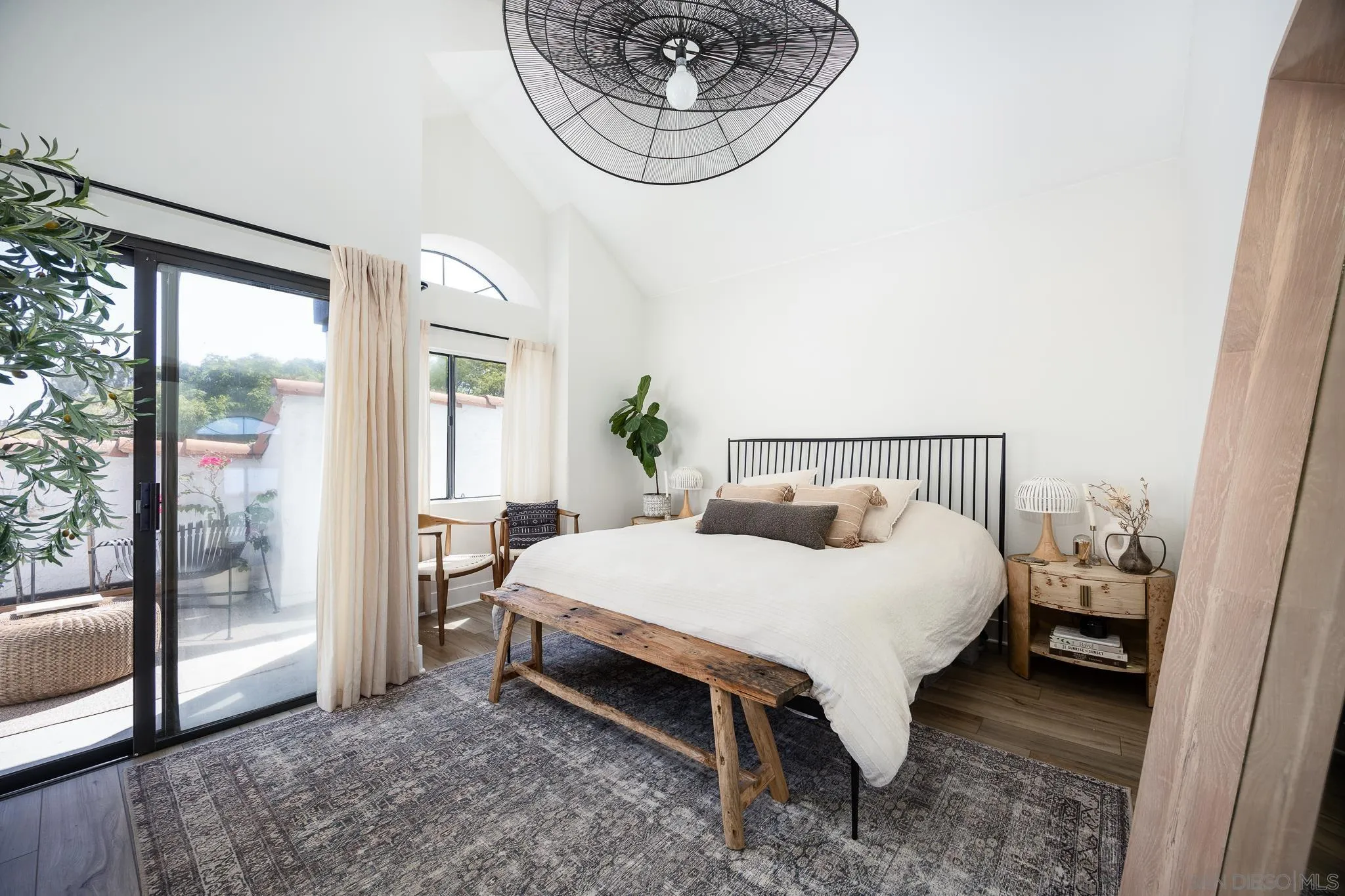 https://cdn.realtyfeed.com/cdn/127/250039177/e16bb6d734fad6e5c34cf9817e9e57d5.webp