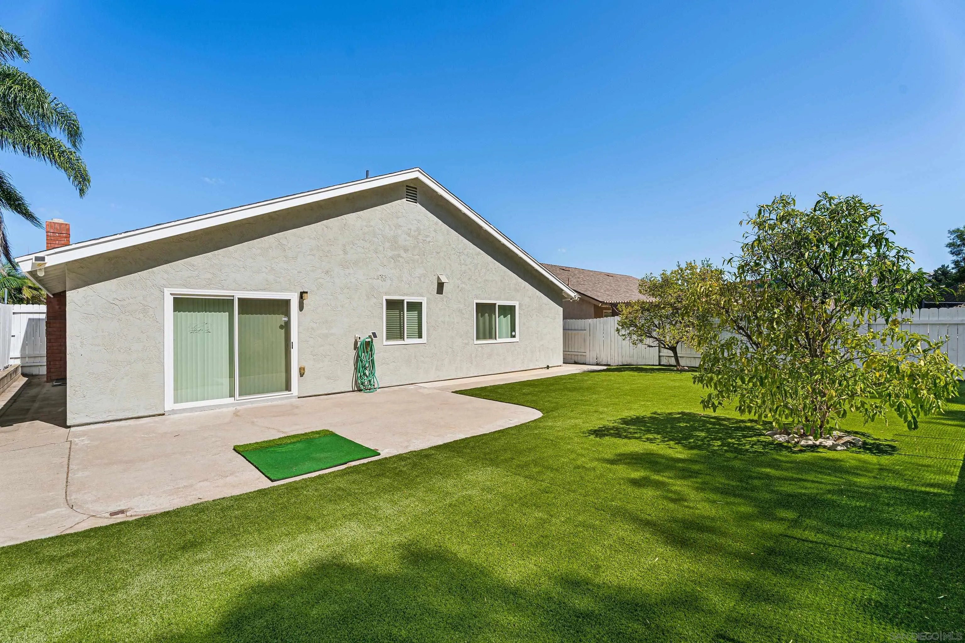 https://cdn.realtyfeed.com/cdn/127/250039181/0e8609dbb5f7e7b395a58a90aef39c31.webp