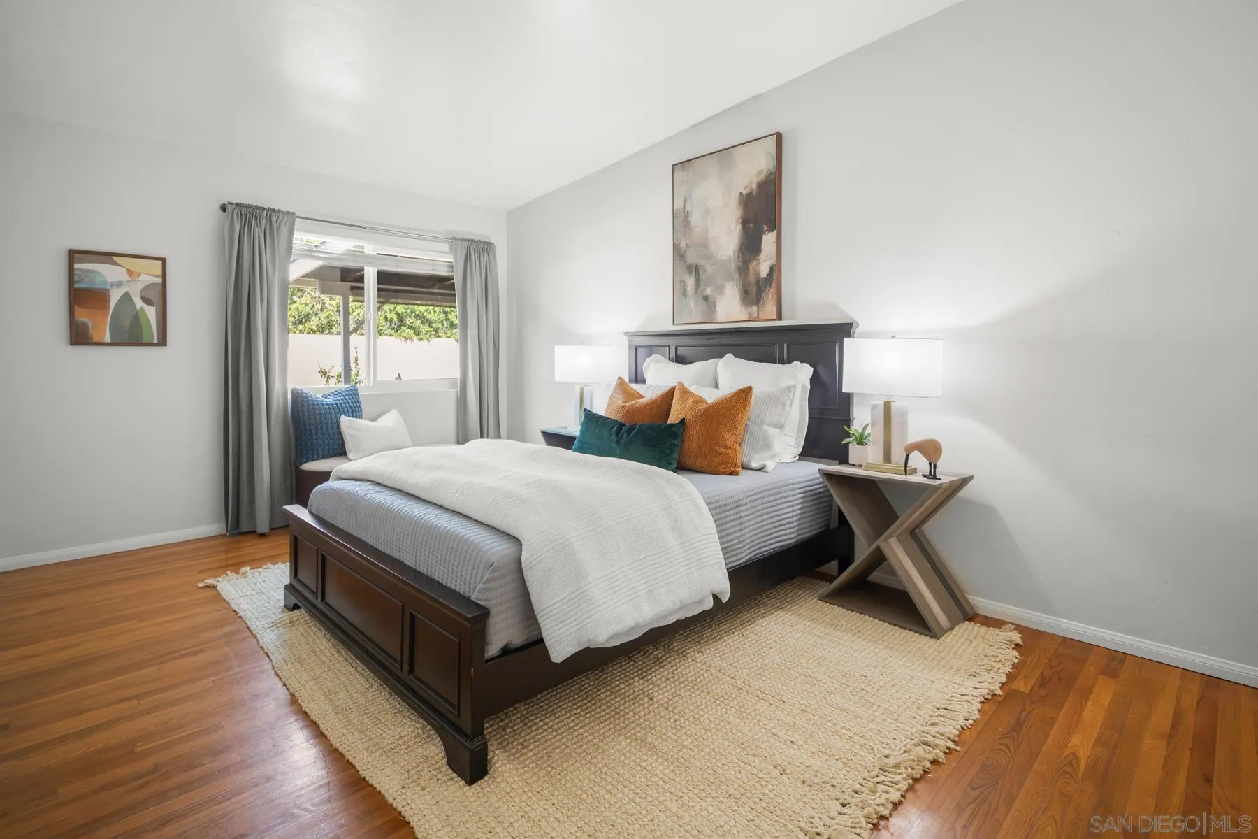 https://cdn.realtyfeed.com/cdn/127/250039185/959a45fe302c53b522fa15c572c24be4.webp