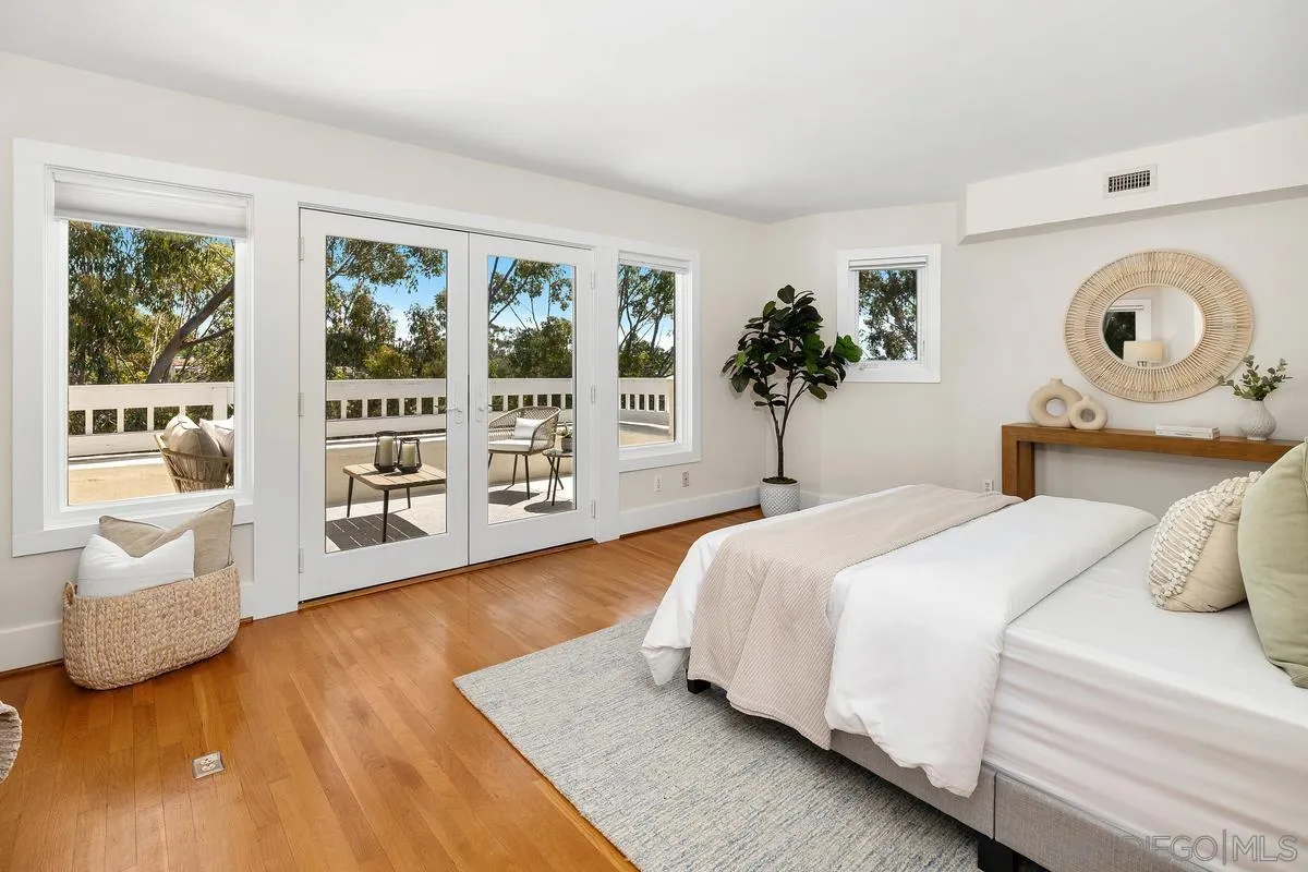 https://cdn.realtyfeed.com/cdn/127/250039192/f59d8e5d14e67aeb6e91baeb7ffac93e.webp