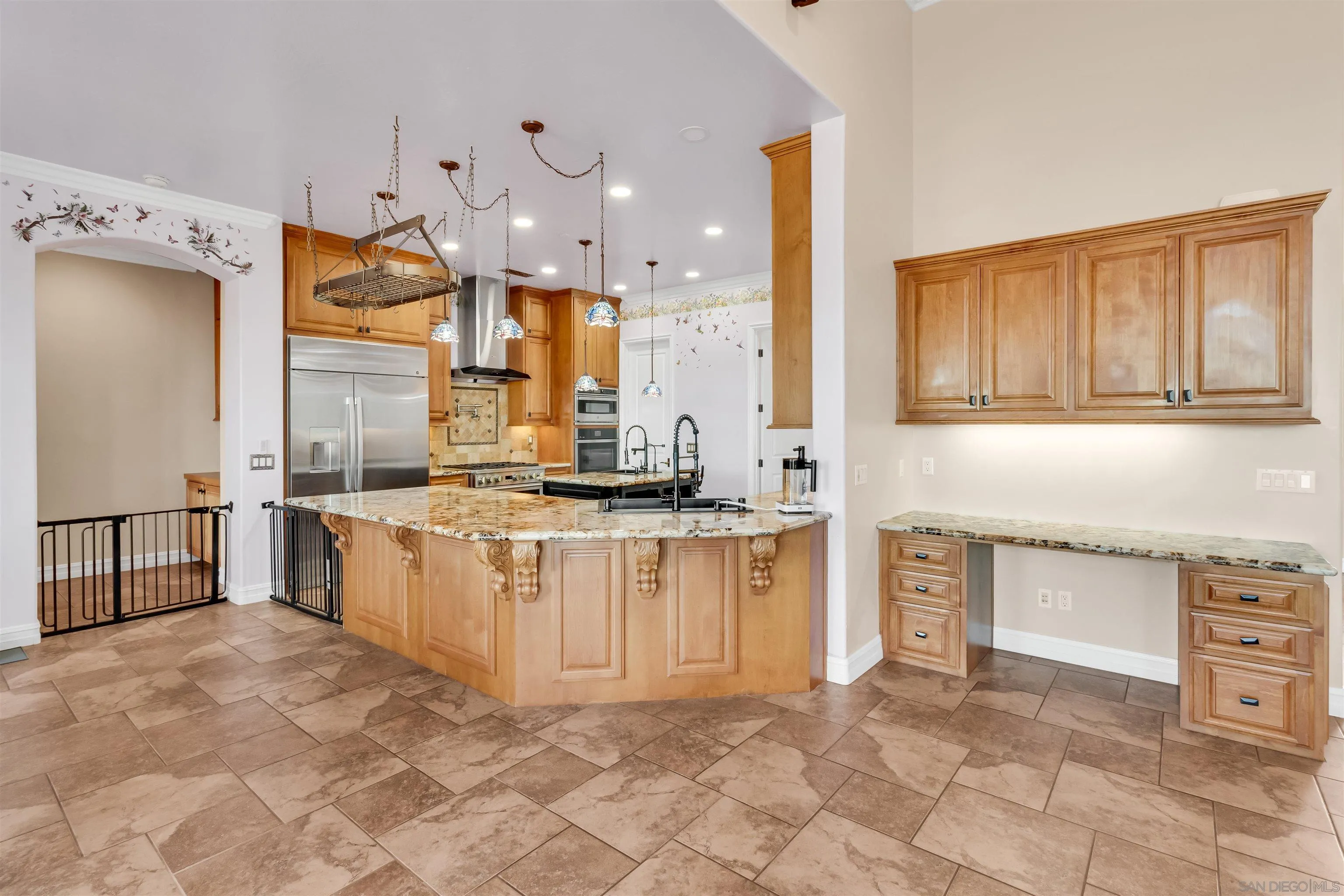 https://cdn.realtyfeed.com/cdn/127/250039194/f06d697bafa368d24c569d932e1579b8.webp