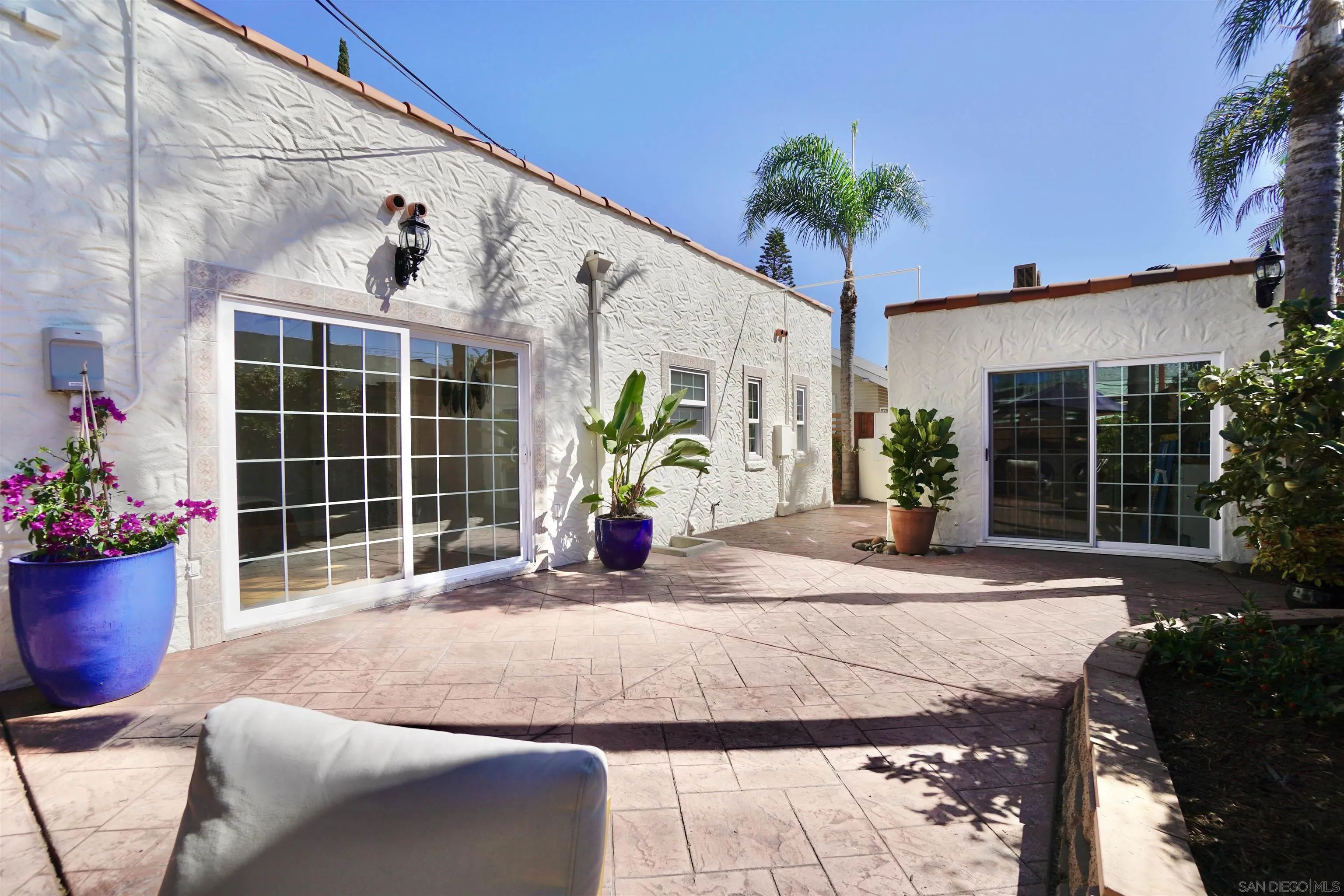 https://cdn.realtyfeed.com/cdn/127/250039195/8b006912f91b3671ddaa22323b19d3cc.webp