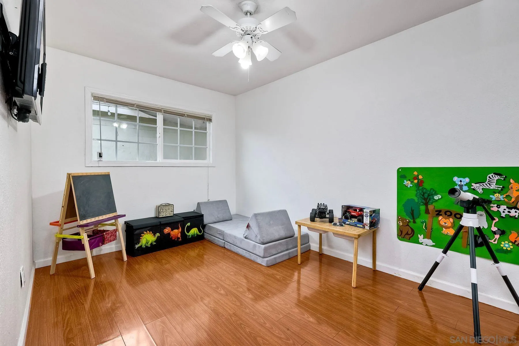 https://cdn.realtyfeed.com/cdn/127/250039198/a6a4f8c26c6c69c6f9f0bdc5afc64a3c.webp