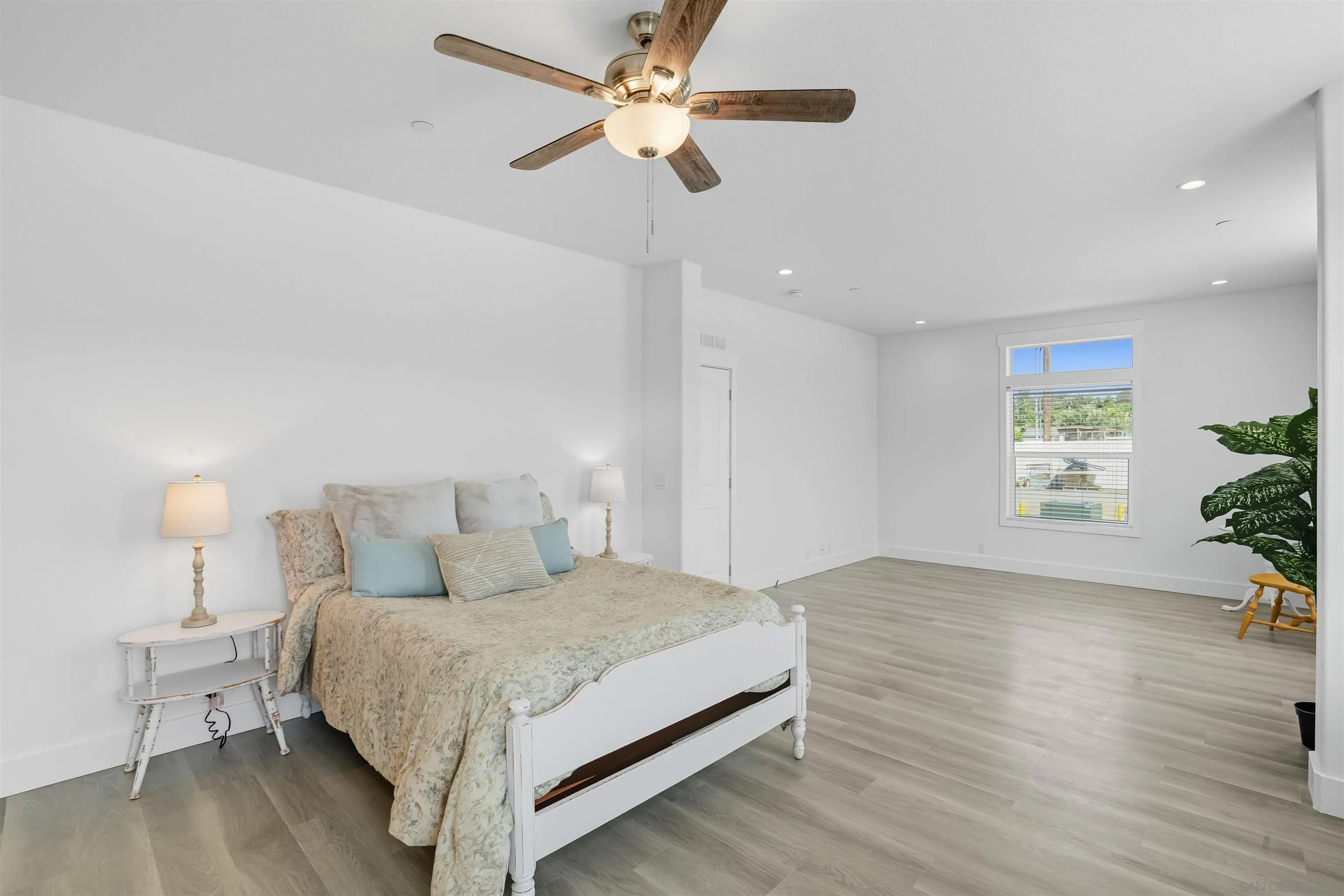 https://cdn.realtyfeed.com/cdn/127/250039200/2b16b01a12549b312f3d34f22b145517.webp
