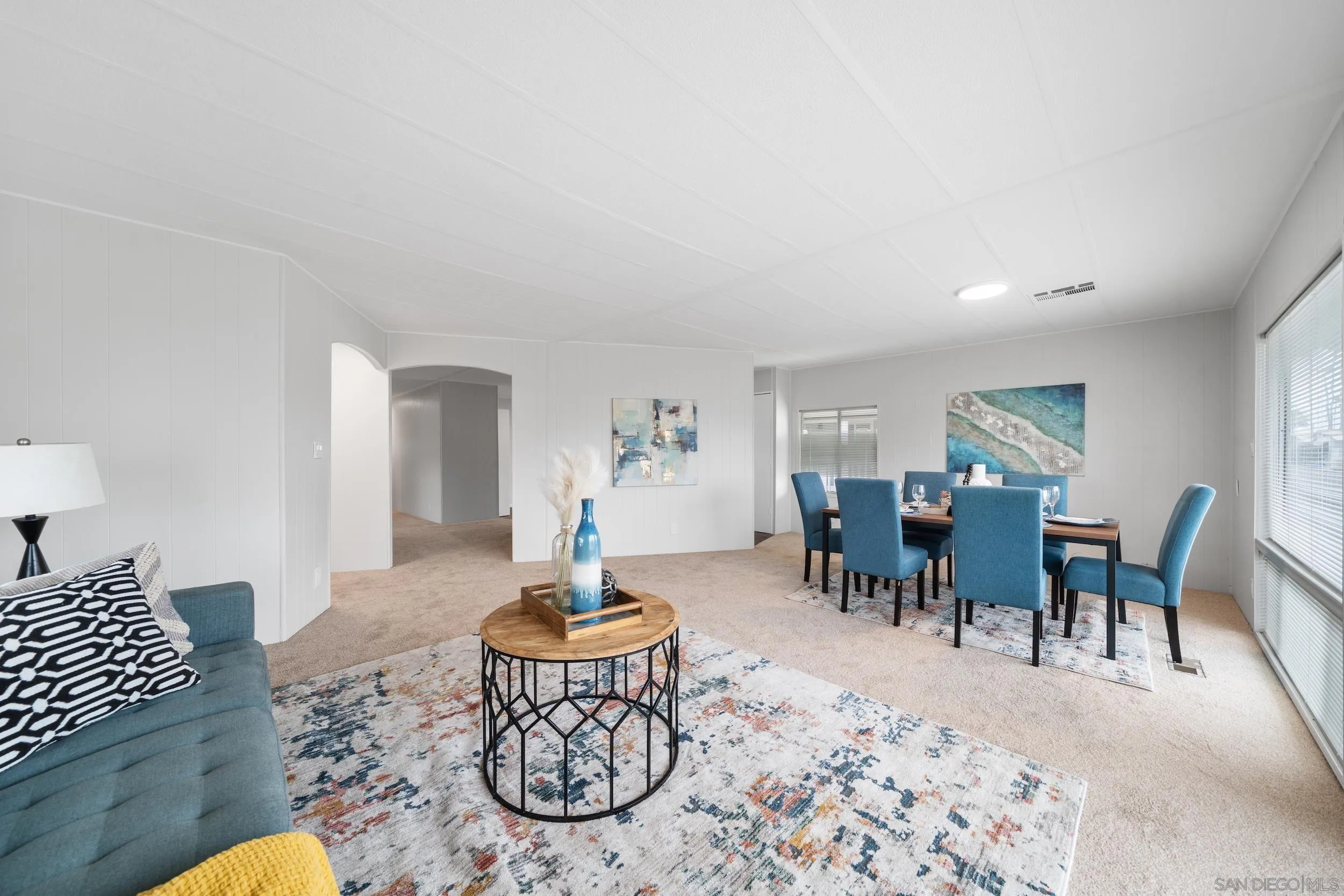 https://cdn.realtyfeed.com/cdn/127/250039203/c64f84c465d34202aae0a6e387e4a4c5.webp