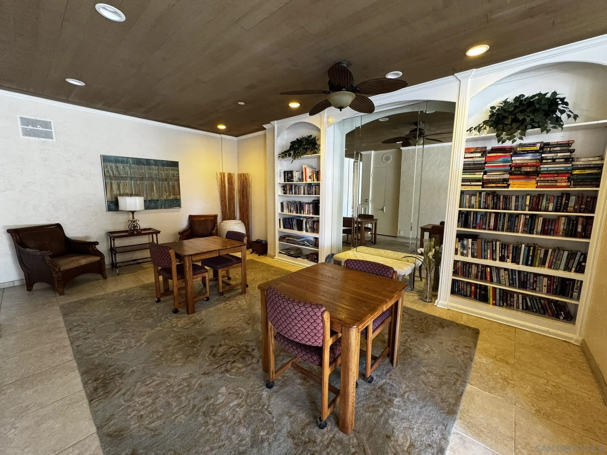 https://cdn.realtyfeed.com/cdn/127/250039206/f12cf78b7738080f8b7c03357bc6cbeb.webp