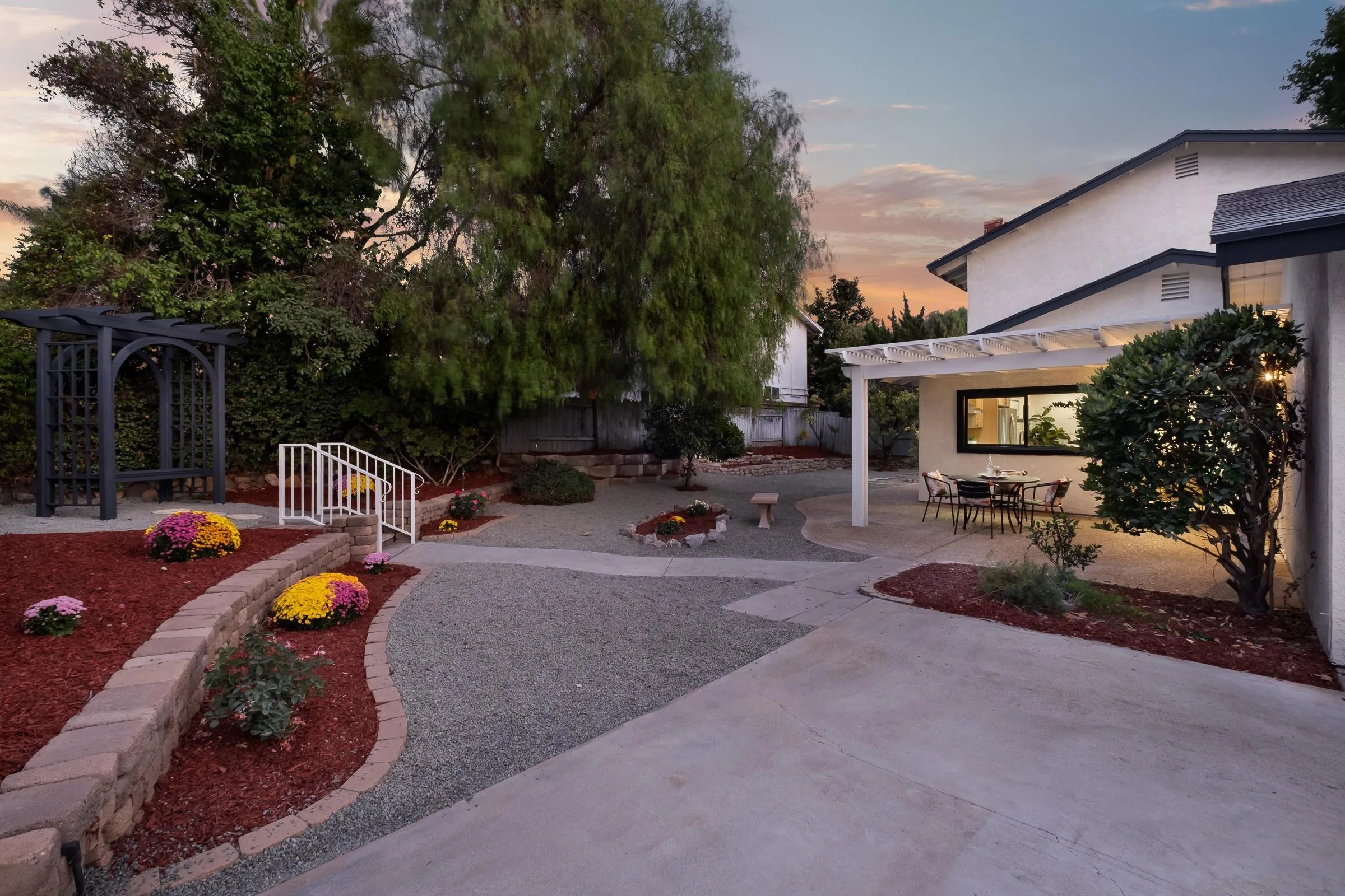 https://cdn.realtyfeed.com/cdn/127/250039210/5466f4df37e3ea0bf1d47296833c5c67.webp