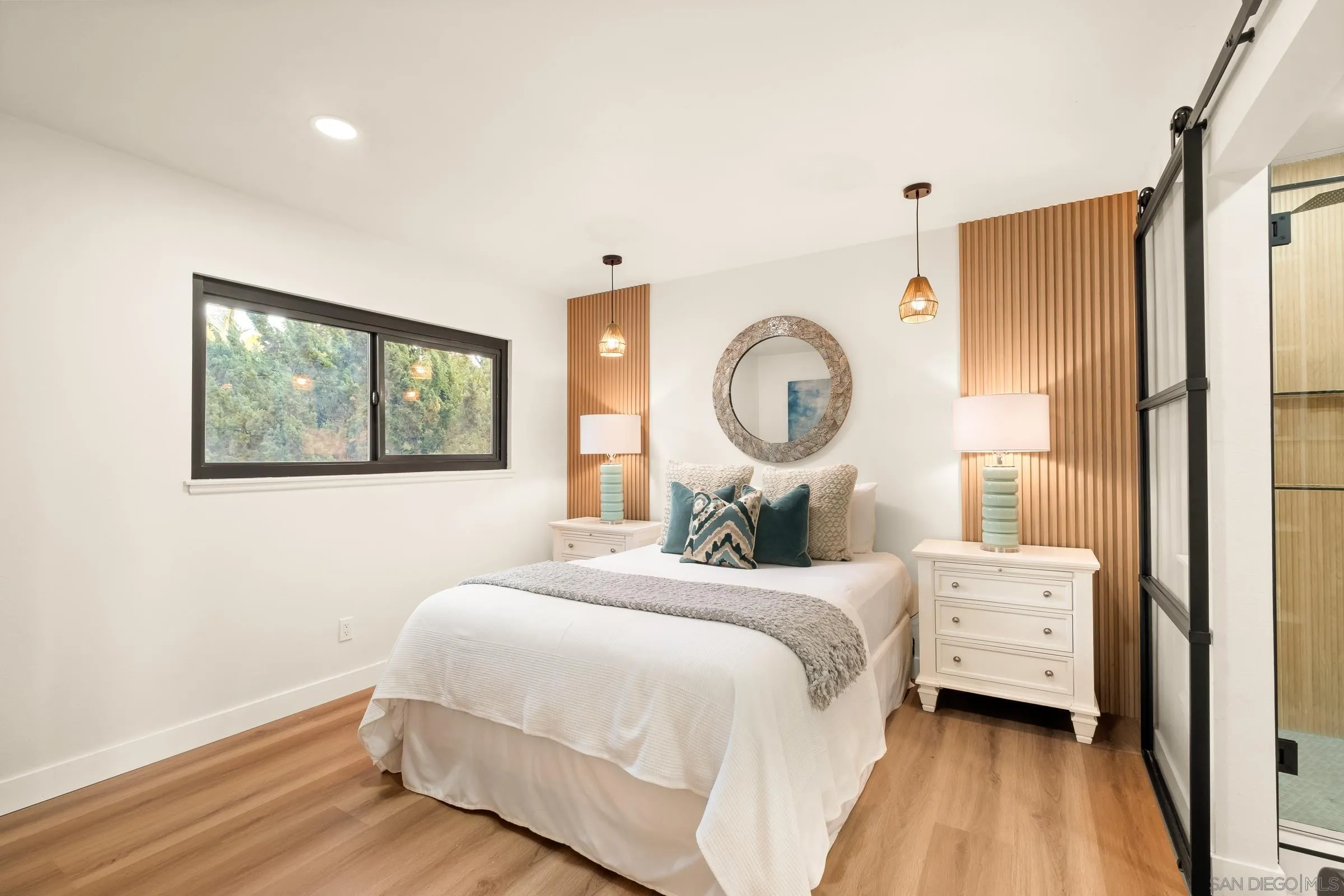 https://cdn.realtyfeed.com/cdn/127/250039210/afdf7c9cc85cc4a100625f2ea06a86d3.webp