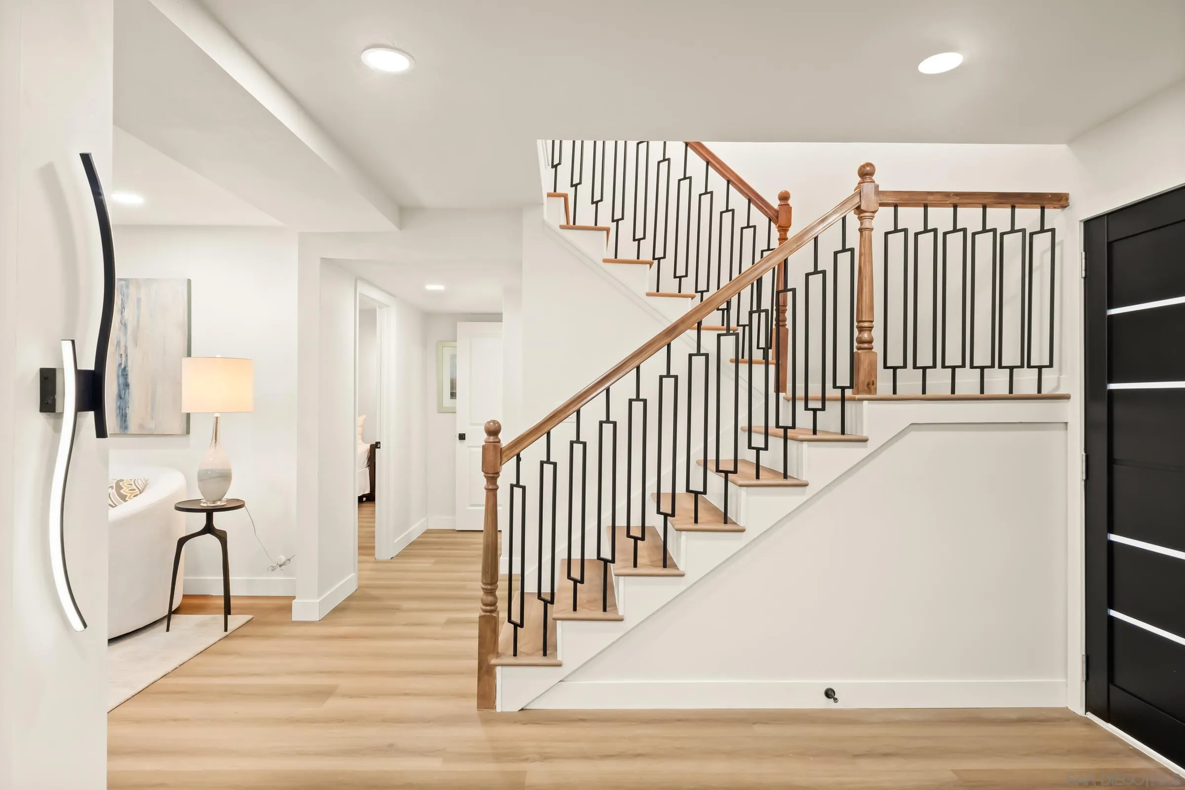 https://cdn.realtyfeed.com/cdn/127/250039210/f35b17ef76c85140c3759f18ba550764.webp