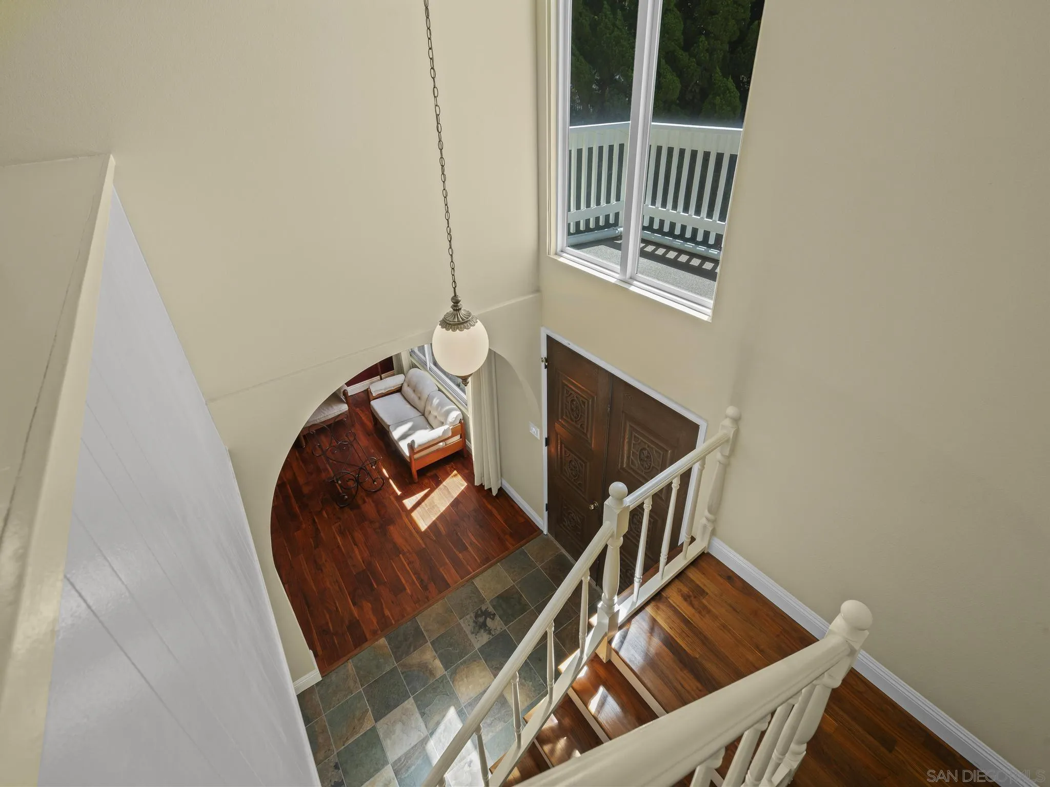 https://cdn.realtyfeed.com/cdn/127/250039211/19c0b2ef770930f43b624a89db2efae9.webp