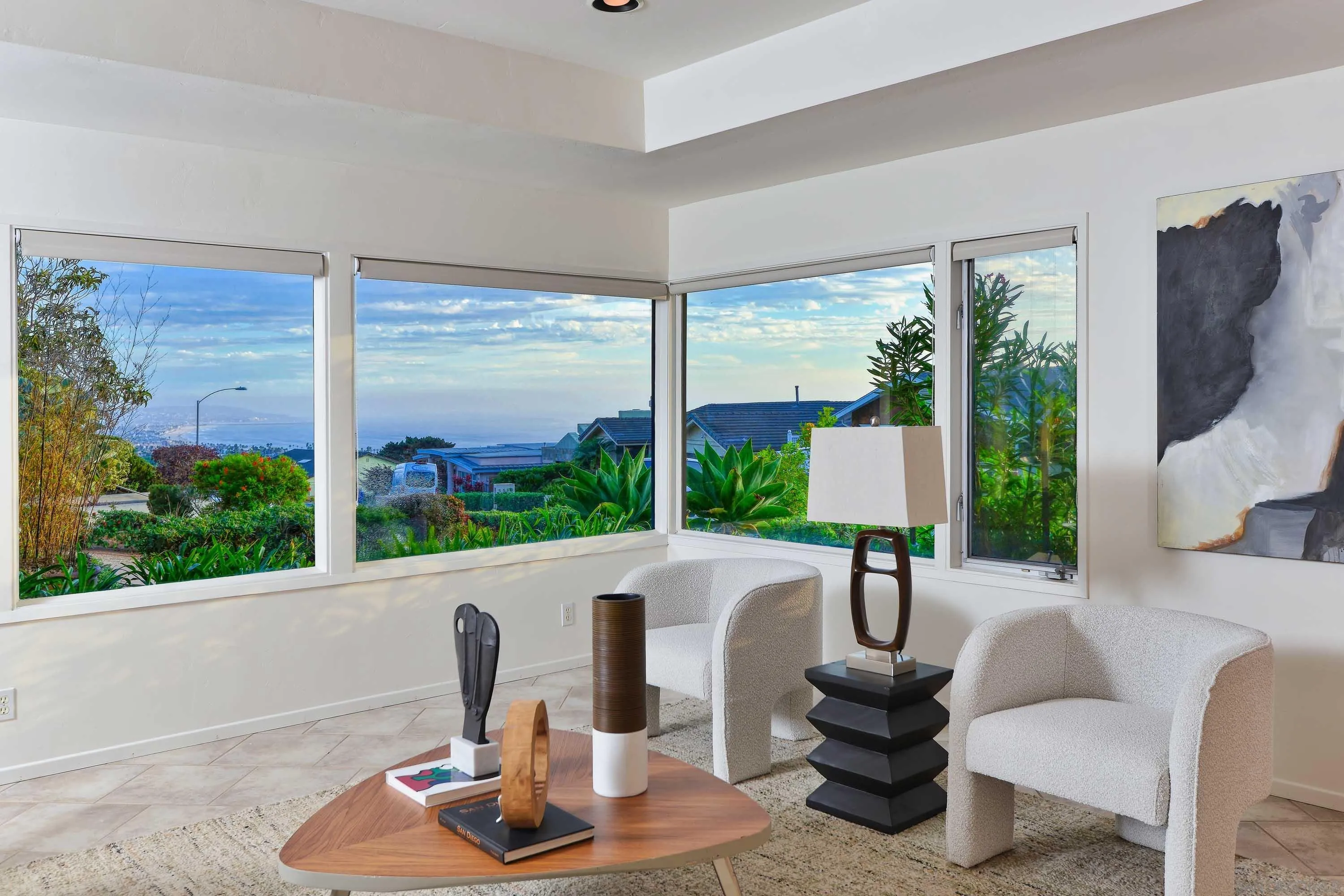 https://cdn.realtyfeed.com/cdn/127/250039216/c0289a1b09a24b3e4e5035565afaad68.webp