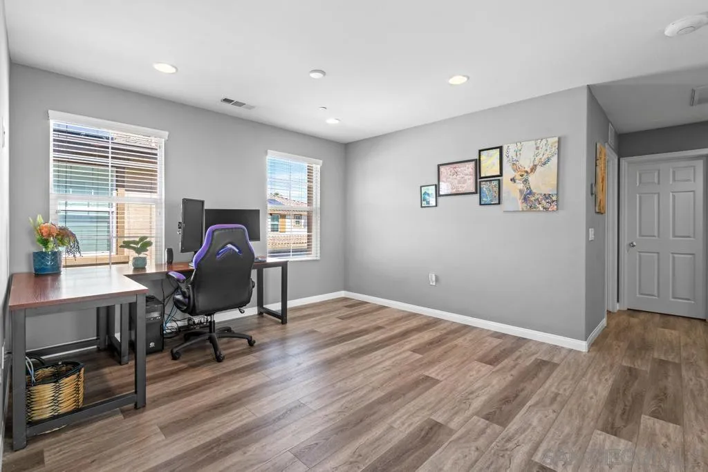 https://cdn.realtyfeed.com/cdn/127/250039219/9c26e5a5f06a489dcdacd76f8bed751d.webp