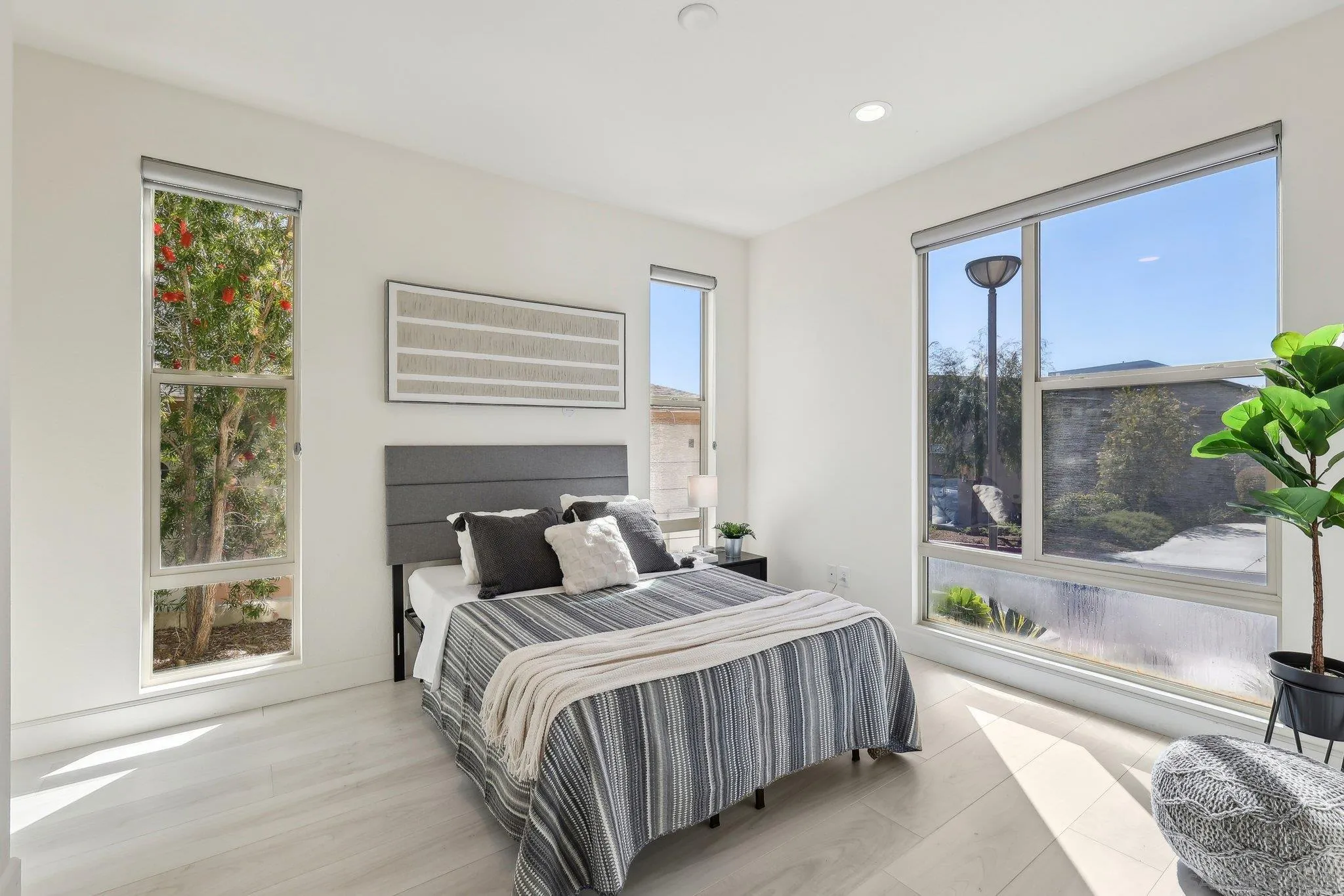 https://cdn.realtyfeed.com/cdn/127/250039227/6e6df1cb48ca073d009ffcd88660dee2.webp