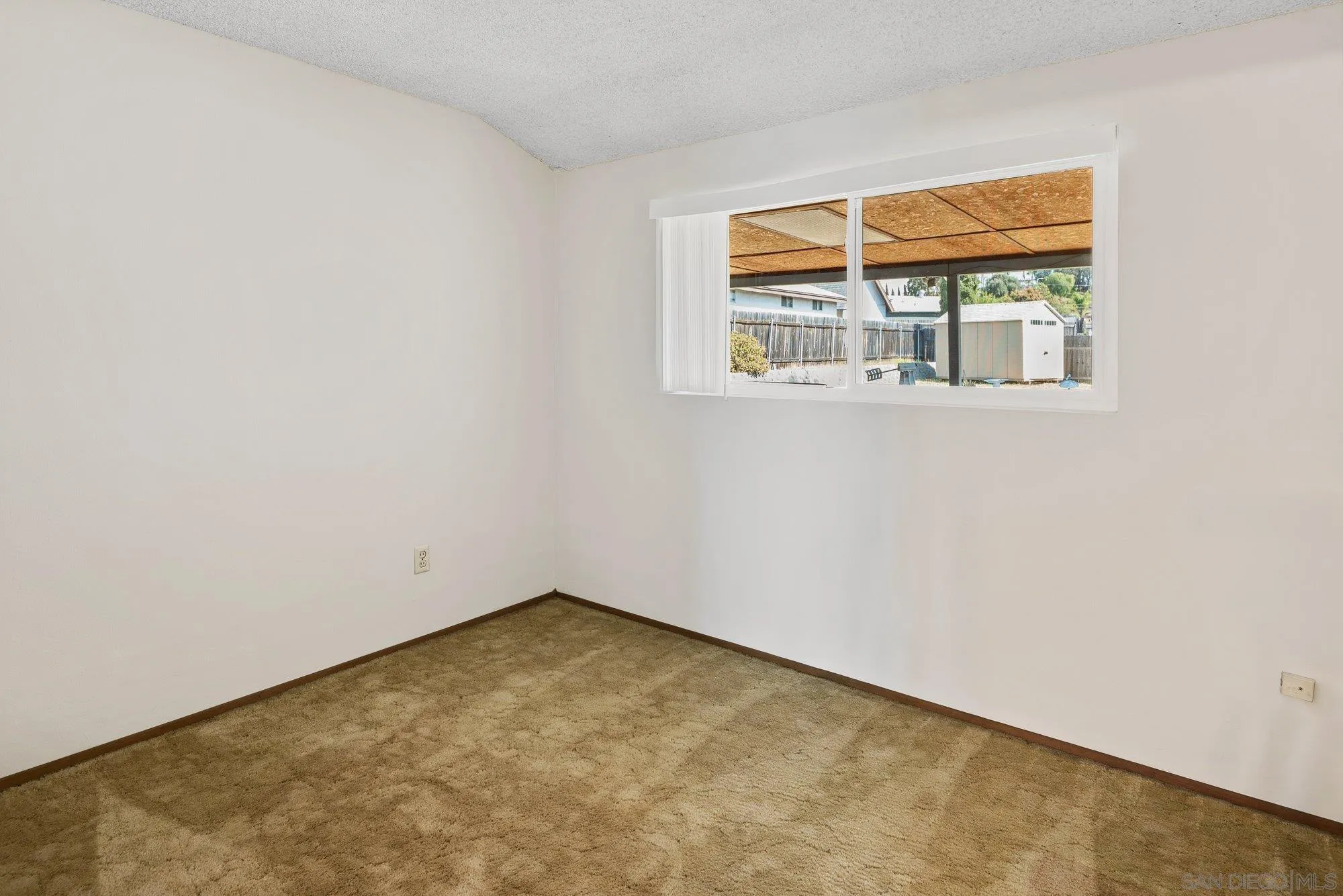 https://cdn.realtyfeed.com/cdn/127/250039230/1e6b2fea995c4fee15355c0dfa5aeb1a.webp