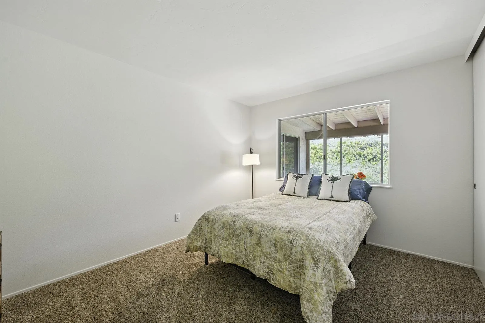 https://cdn.realtyfeed.com/cdn/127/250039231/80749ec97c4d846c0e40d5693d10d17b.webp